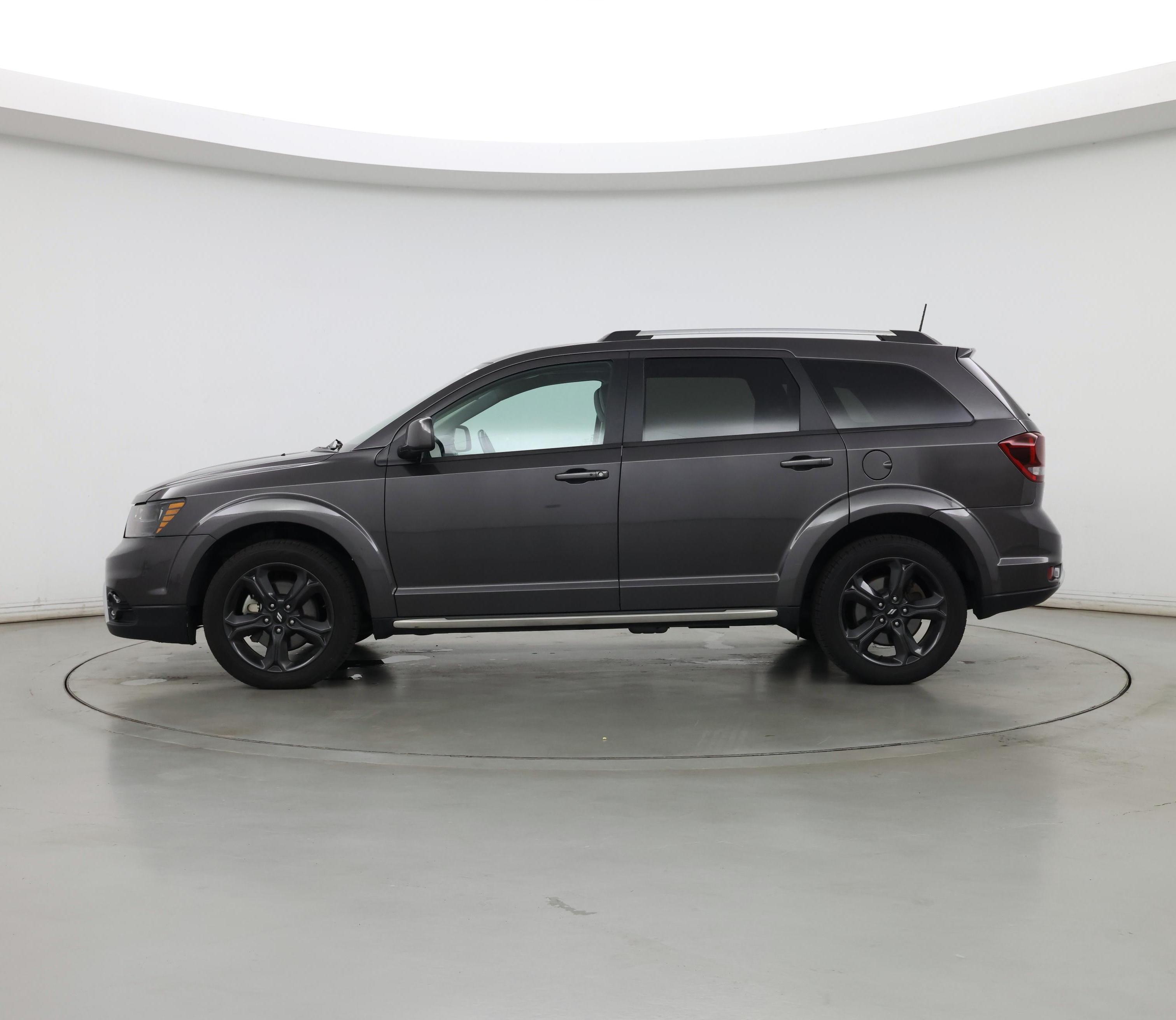 Thumbnail: 2020 Dodge Journey - 3
