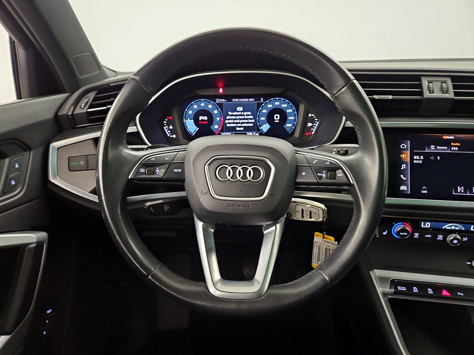 Thumbnail: 2022 Audi Q3 - 10