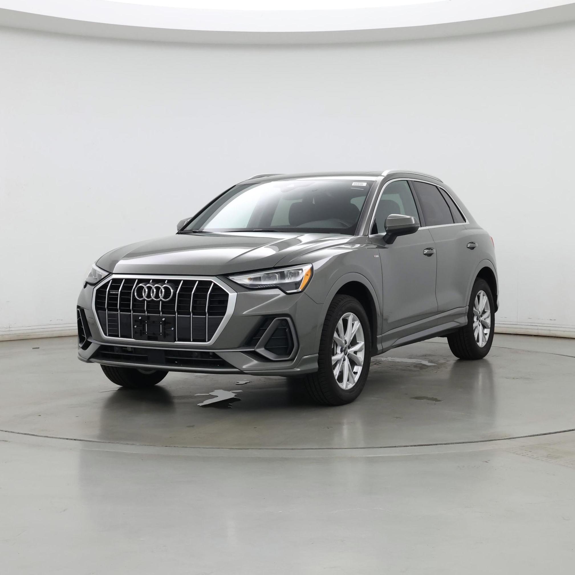 Thumbnail: 2022 Audi Q3 - 4