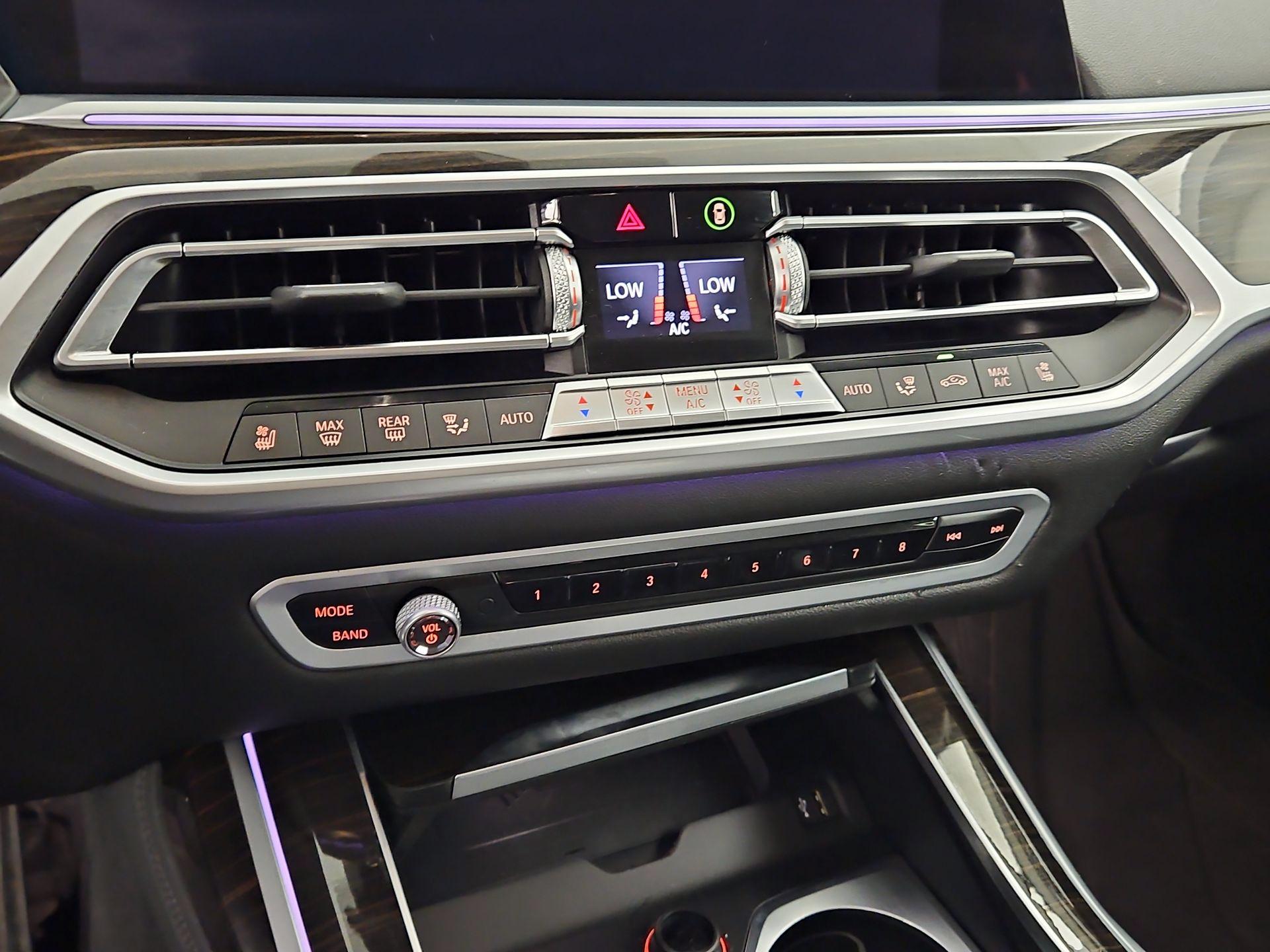 Thumbnail: 2020 BMW X7 - 17