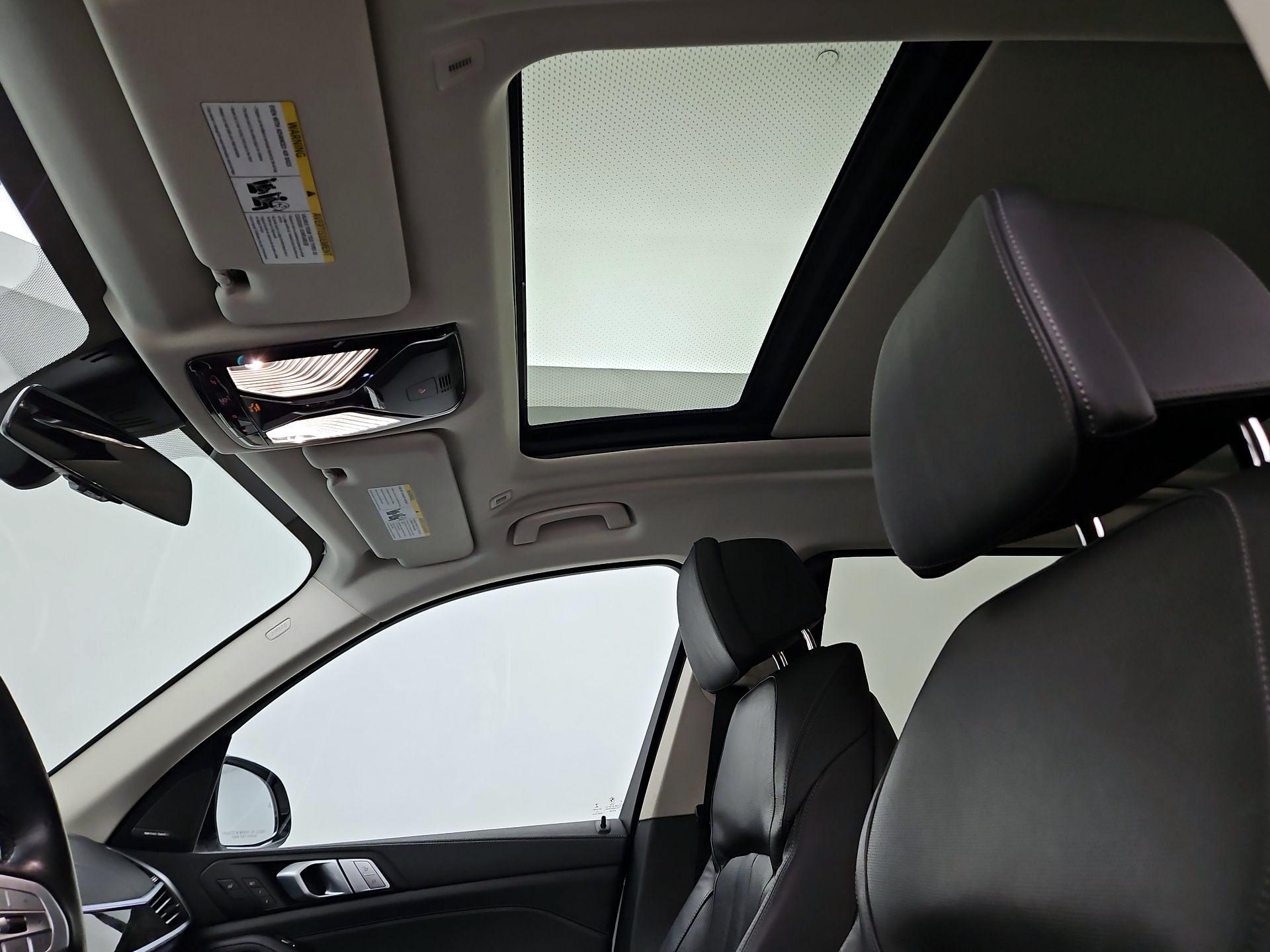 Thumbnail: 2020 BMW X7 - 20