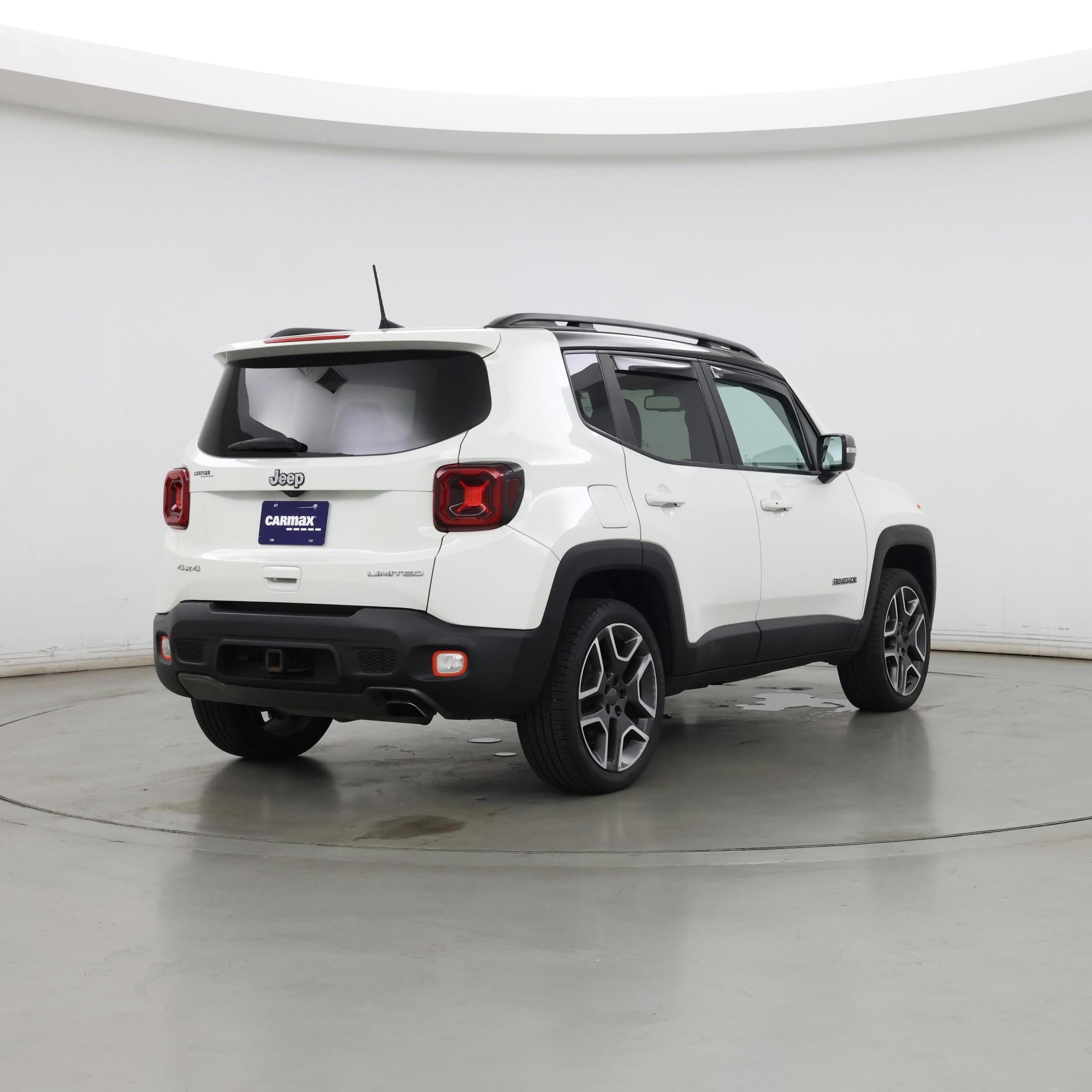 Thumbnail: 2019 Jeep Renegade - 8