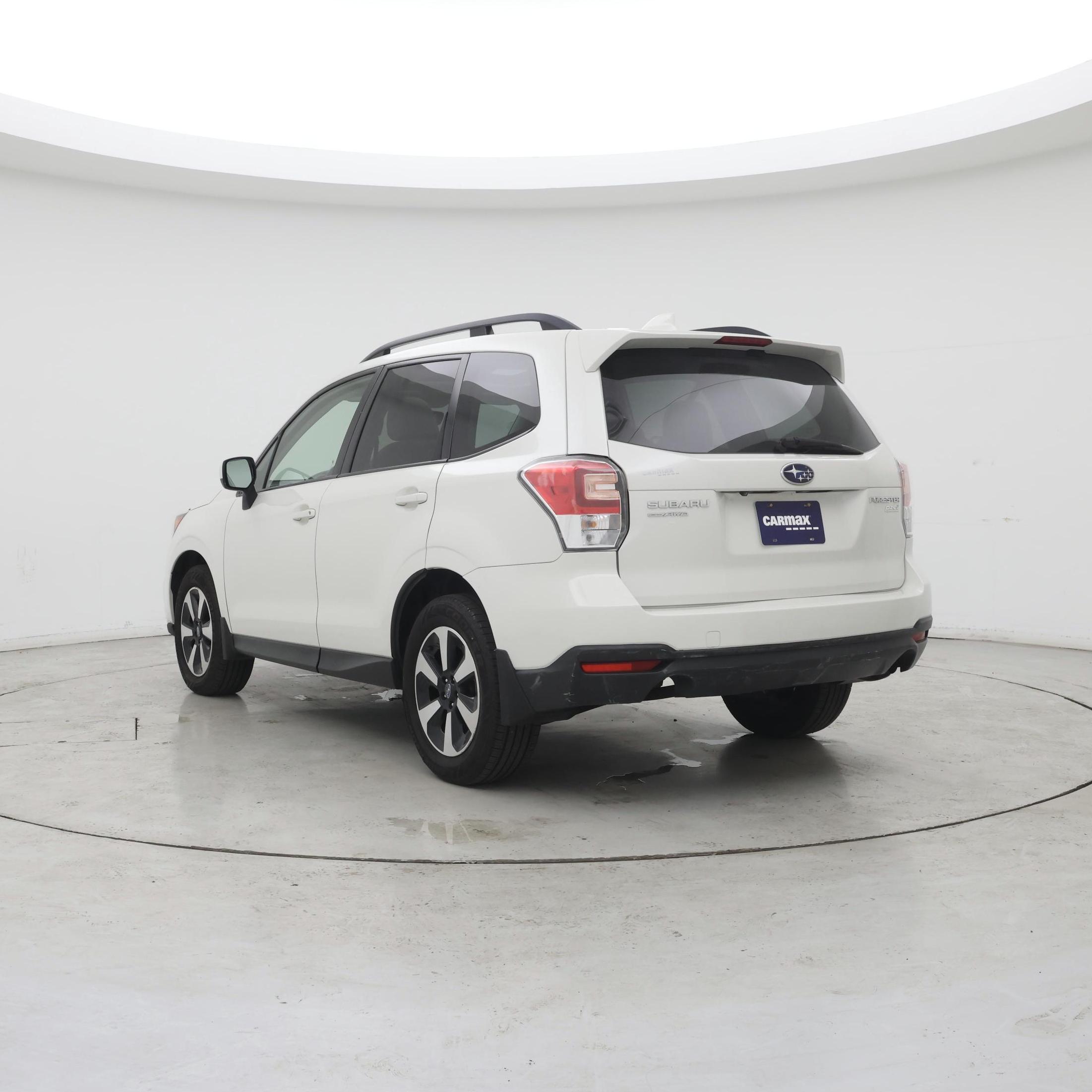 Thumbnail: 2017 Subaru Forester - 2