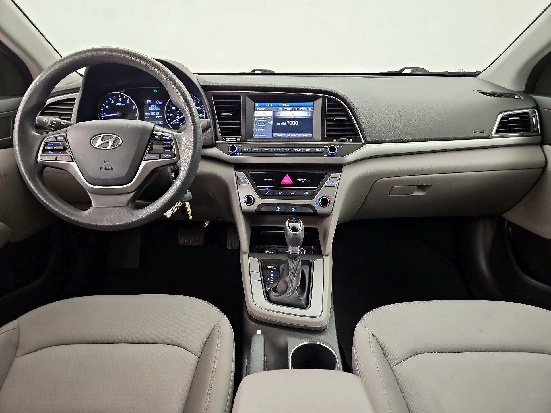 Thumbnail: 2017 Hyundai Elantra - 9