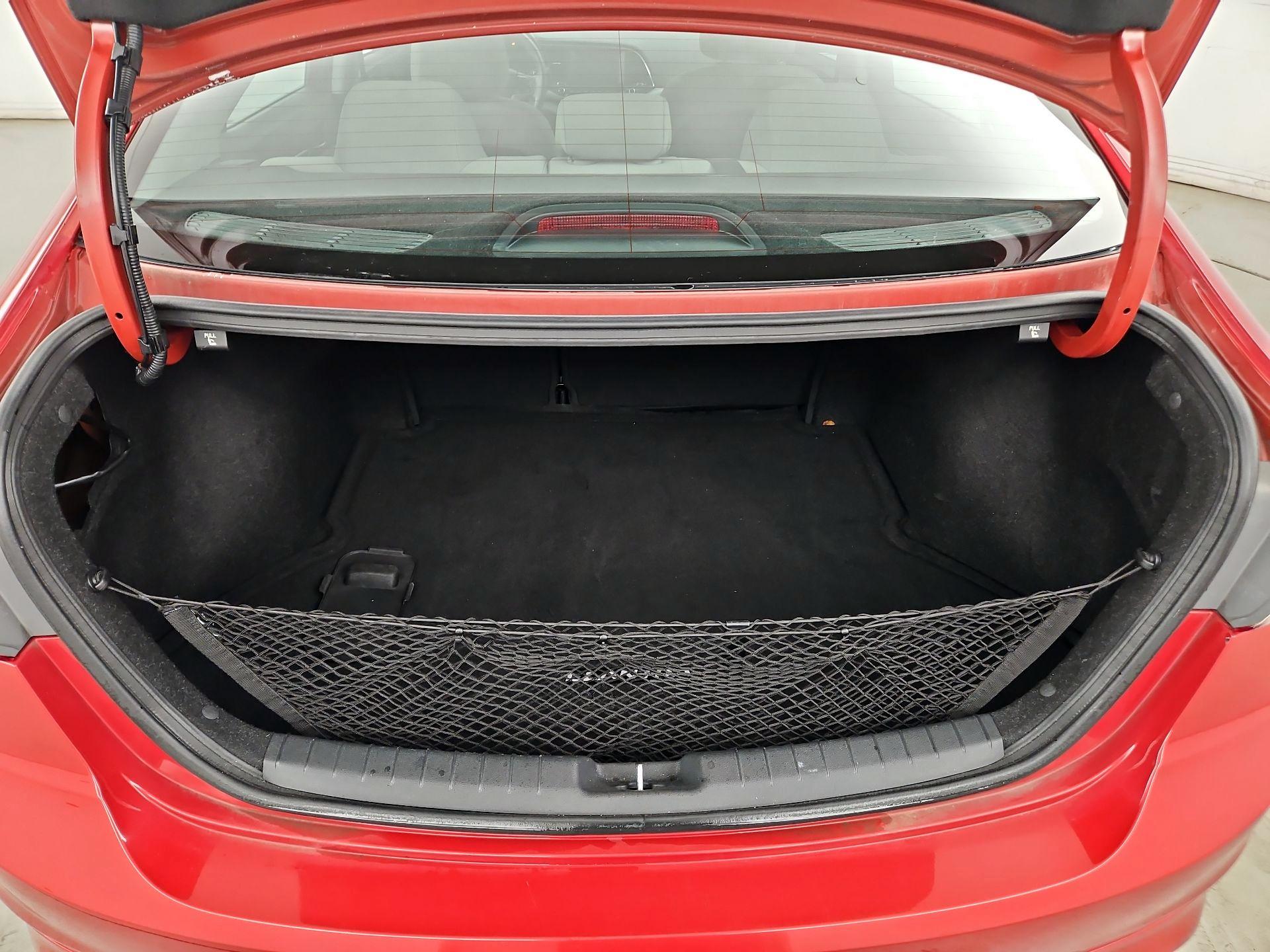 Thumbnail: 2017 Hyundai Elantra - 20