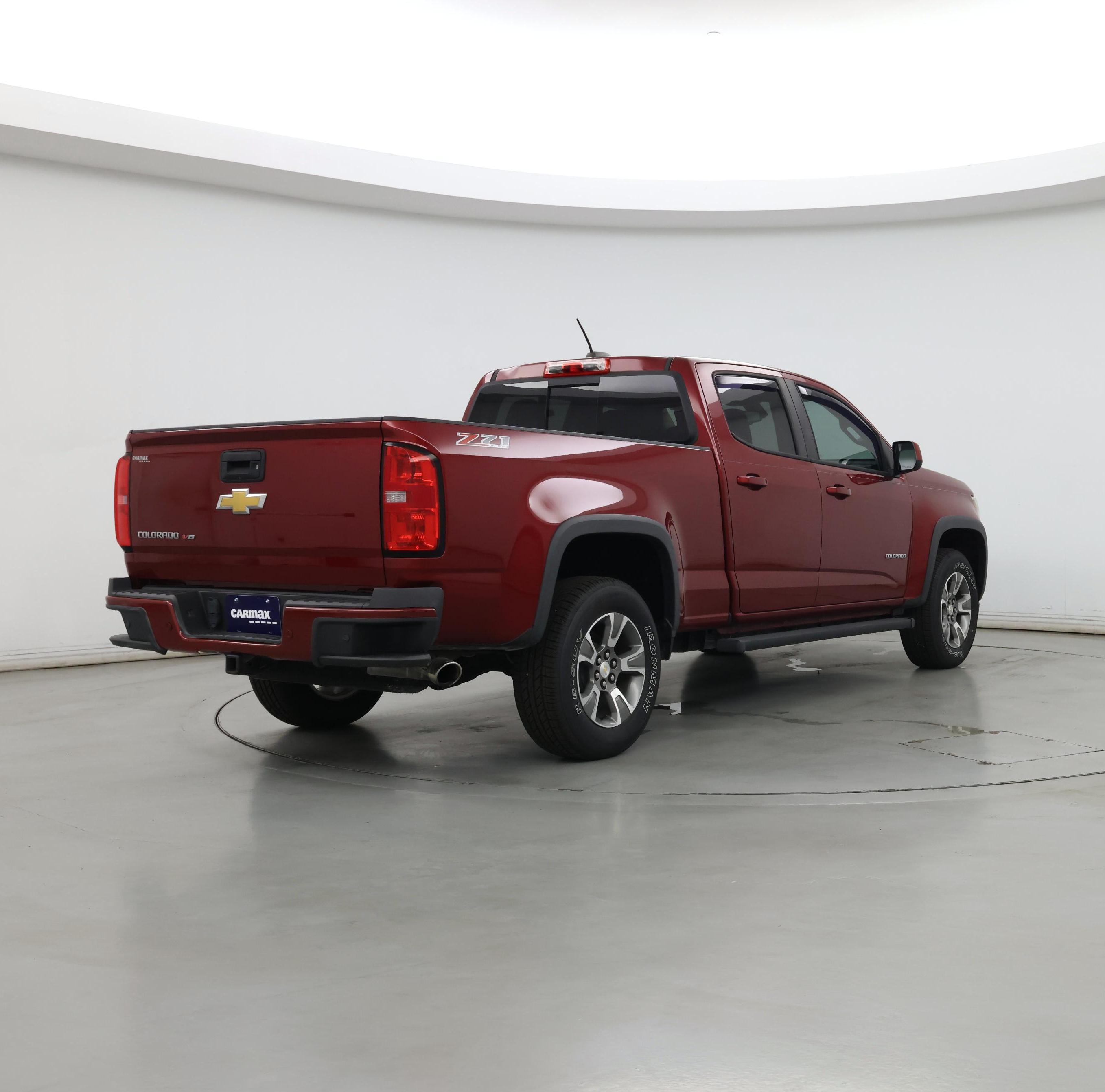 Thumbnail: 2019 Chevrolet Colorado - 8