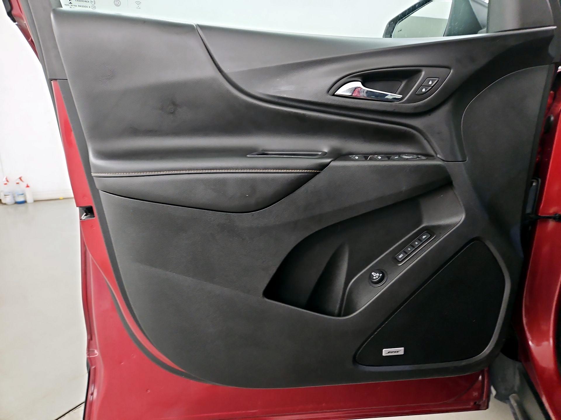 Thumbnail: 2018 Chevrolet Equinox - 12
