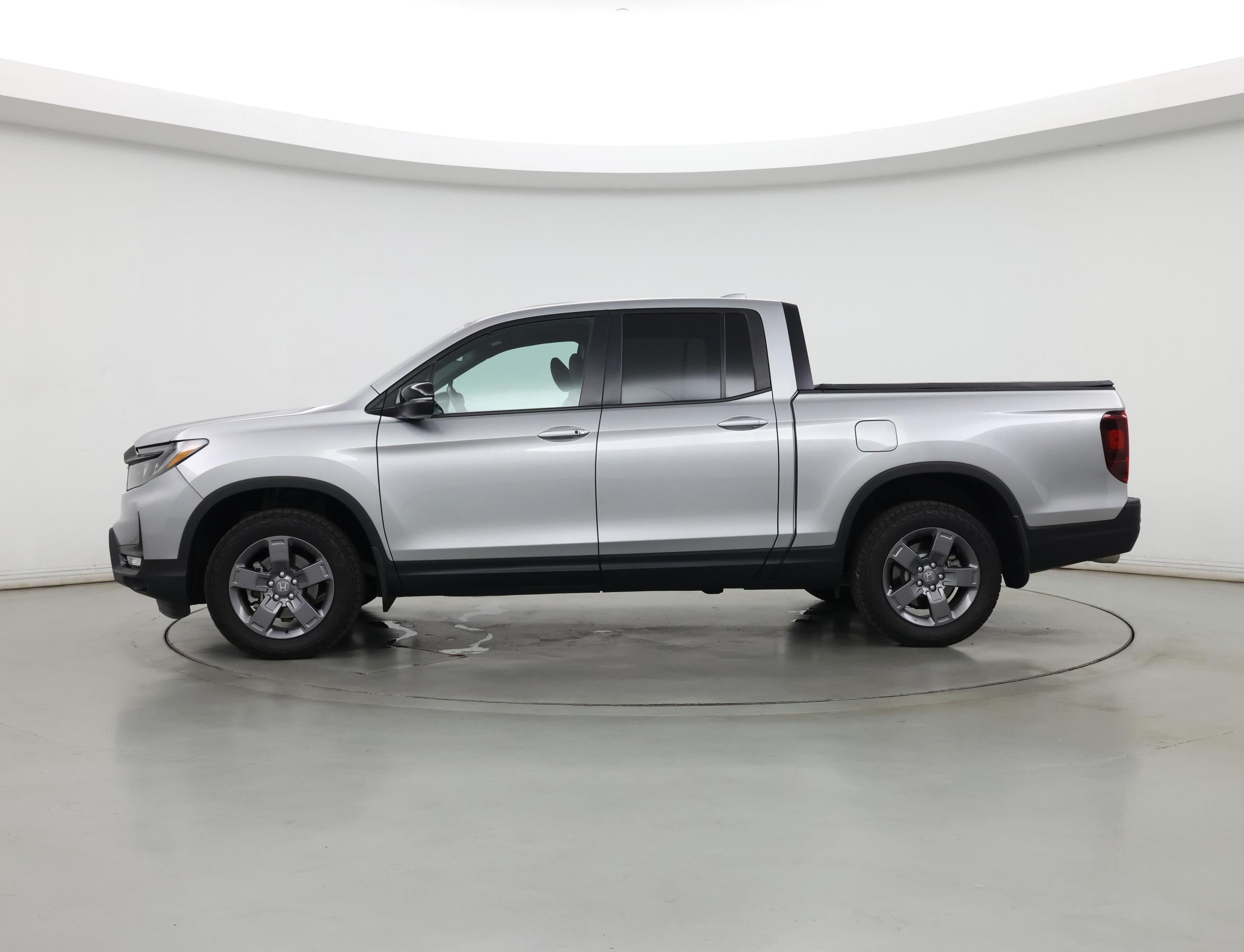 Thumbnail: 2024 Honda Ridgeline - 3