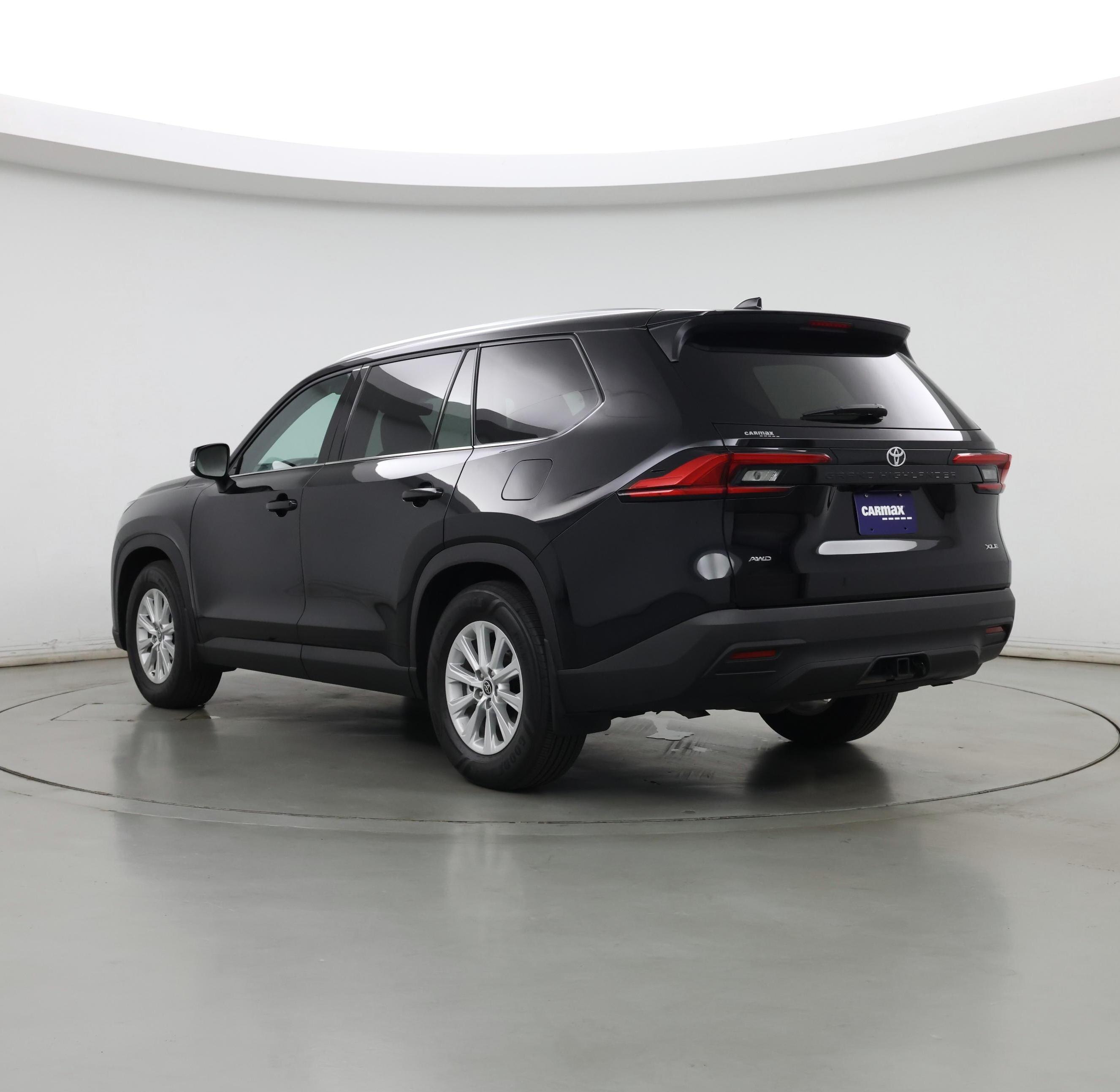 Thumbnail: 2024 Toyota Grand Highlander - 2