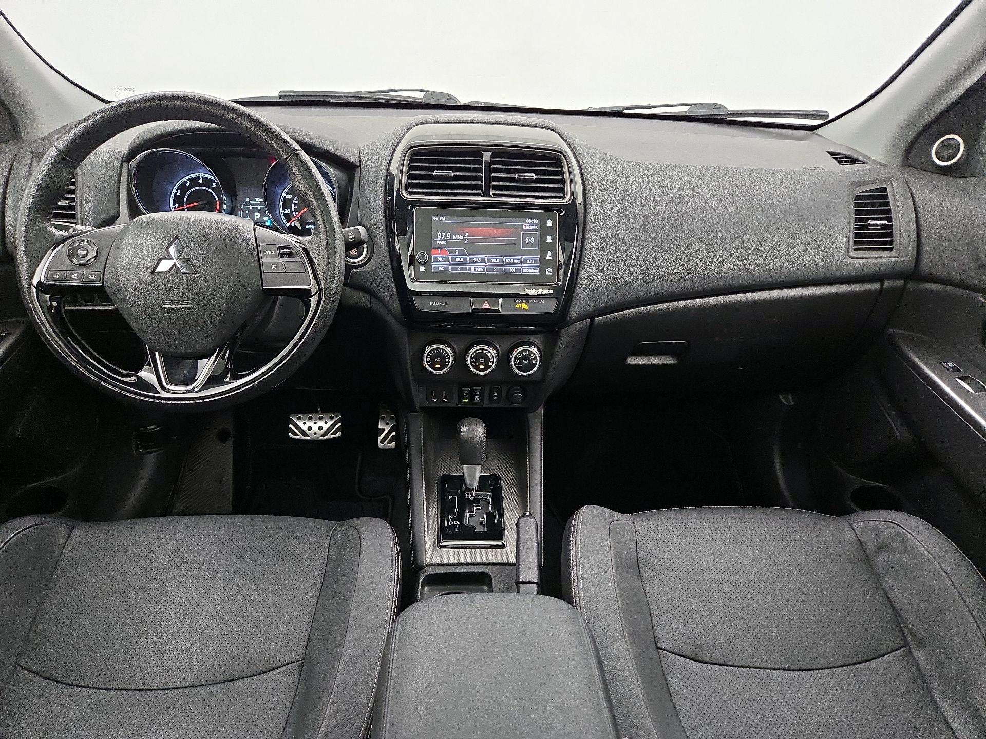 Thumbnail: 2018 Mitsubishi Outlander Sport - 9