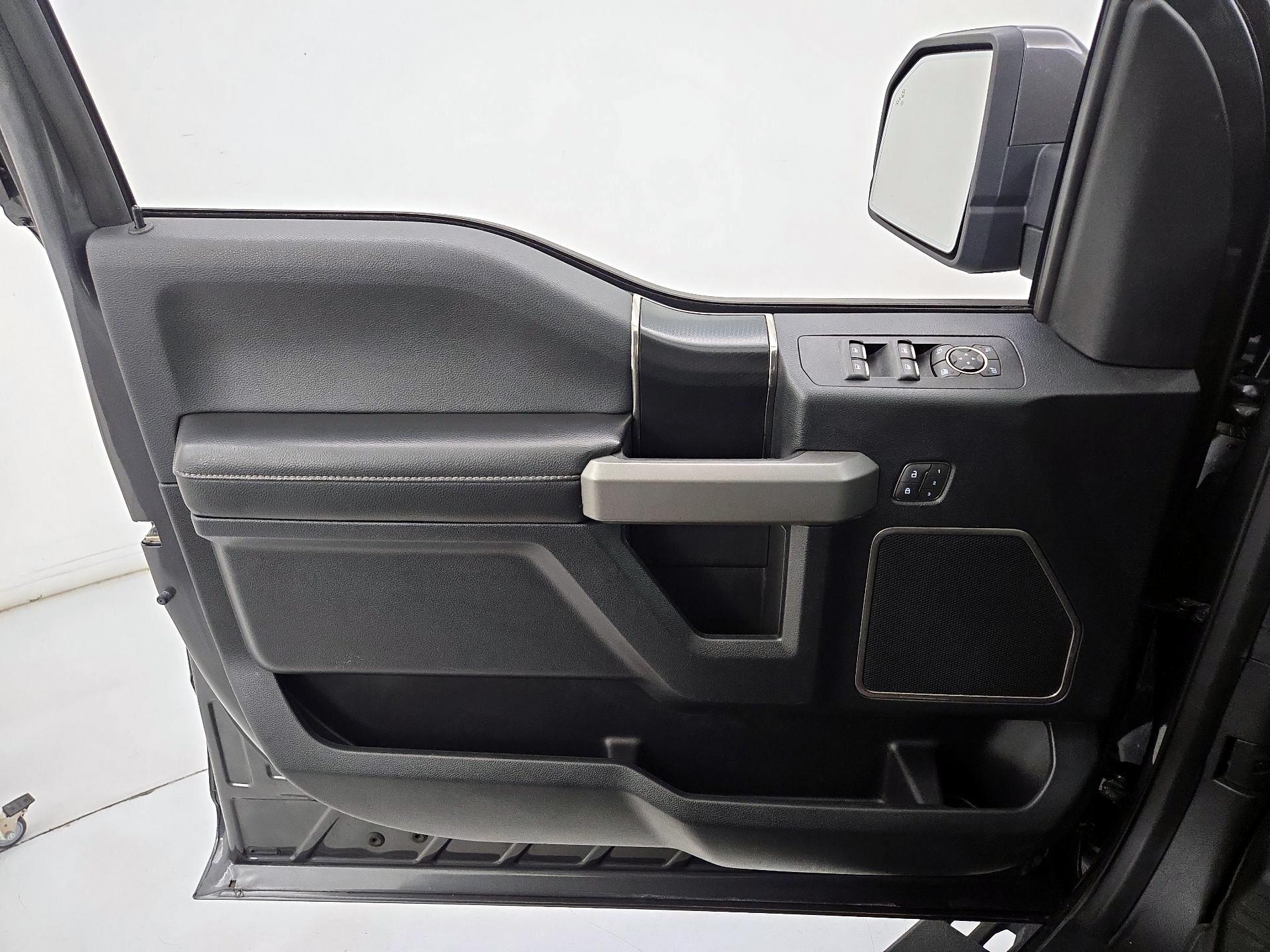 Thumbnail: 2018 Ford F-150 - 12
