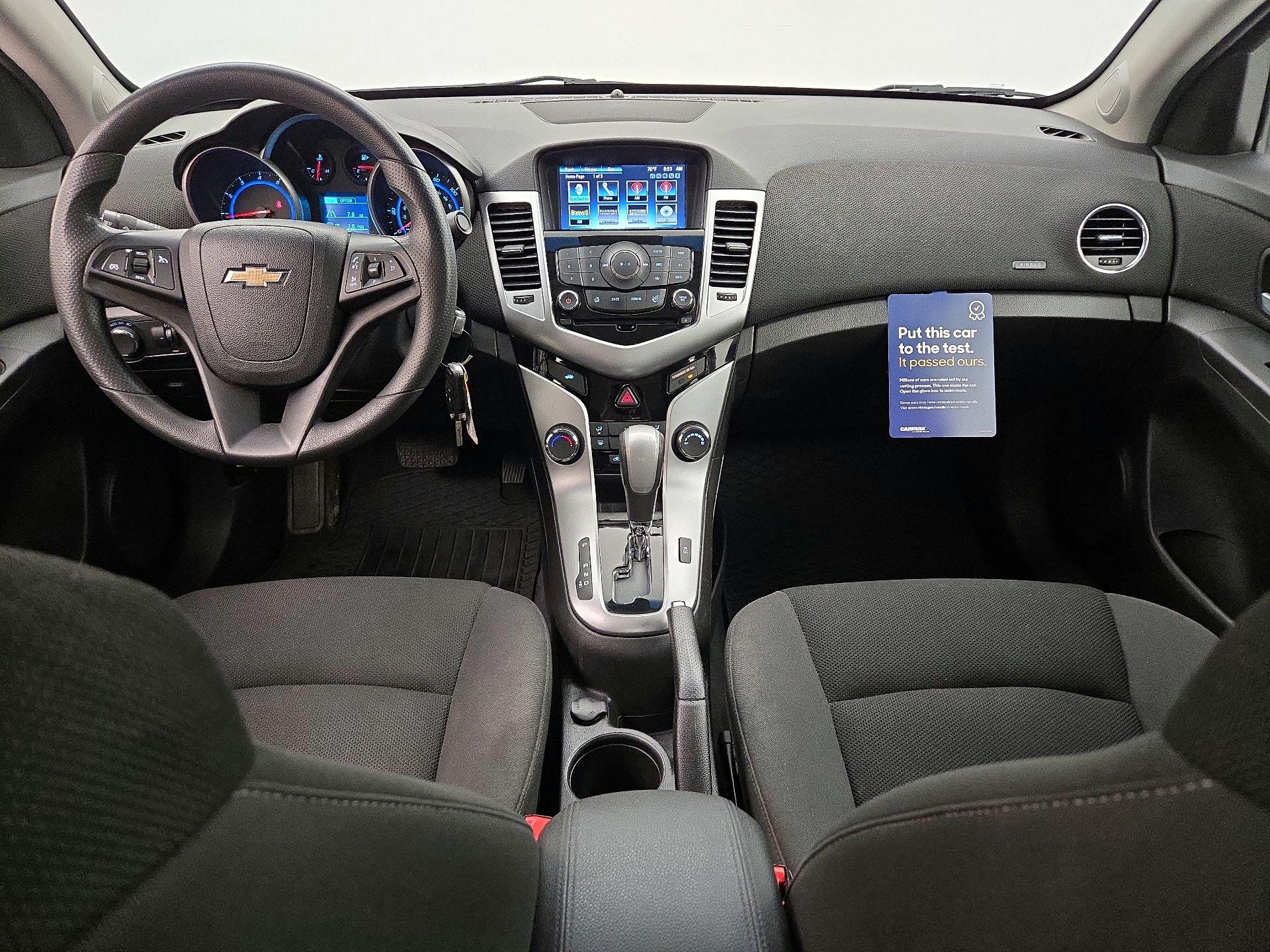 Thumbnail: 2016 Chevrolet Cruze - 9