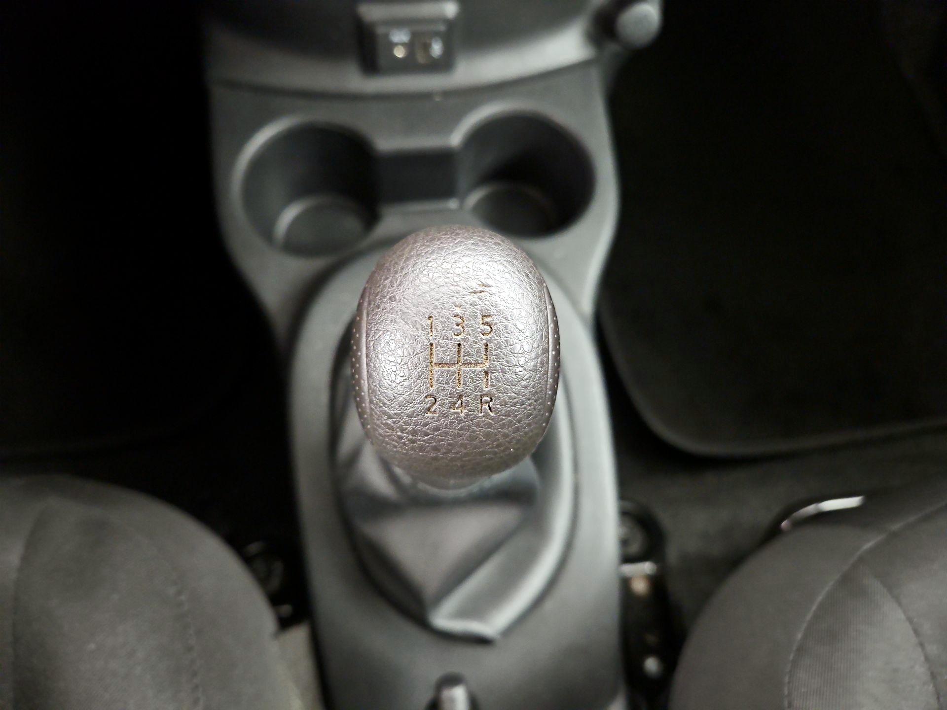 Thumbnail: 2019 Nissan Versa - 17