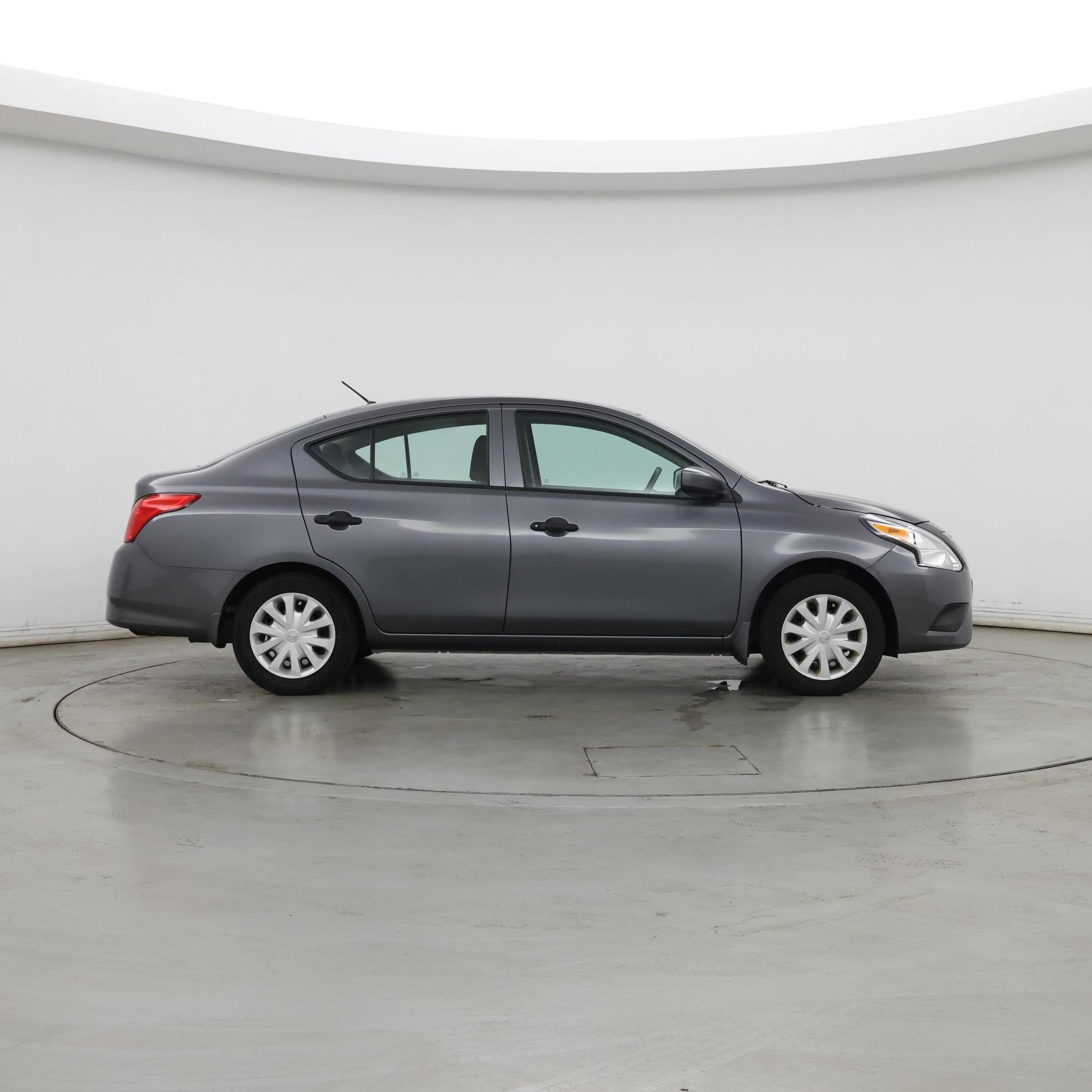 Thumbnail: 2019 Nissan Versa - 7