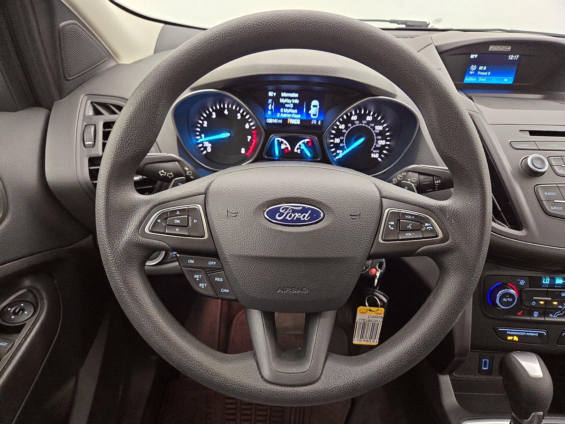 Thumbnail: 2017 Ford Escape - 10