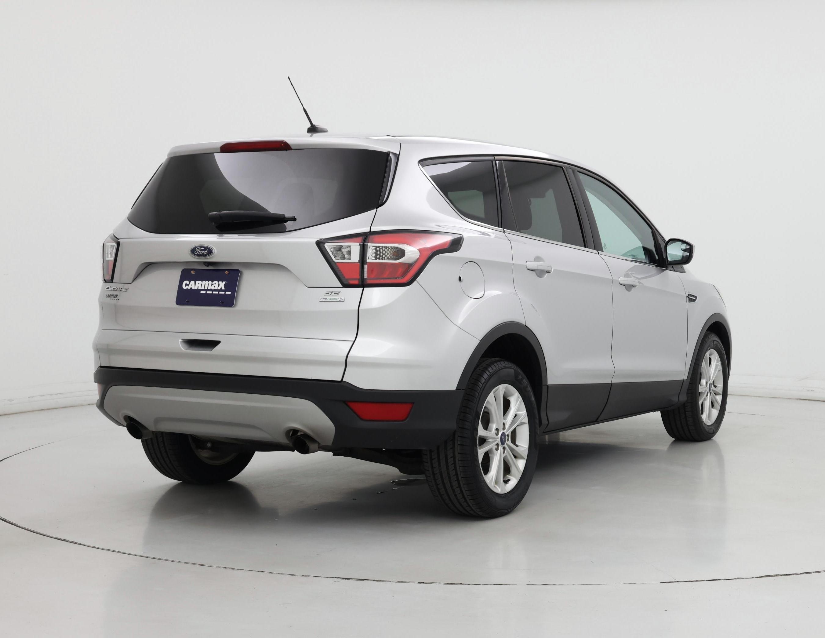 Thumbnail: 2017 Ford Escape - 8