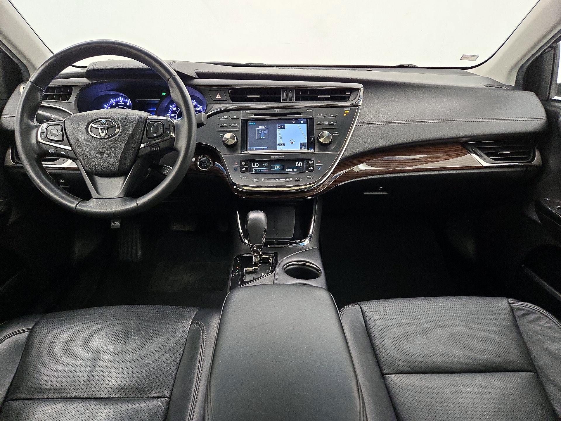 Thumbnail: 2015 Toyota Avalon - 9