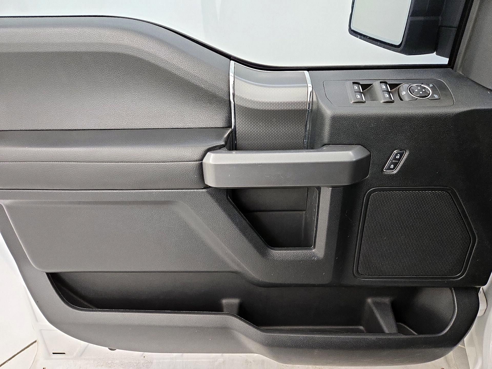 Thumbnail: 2017 Ford F-150 - 12