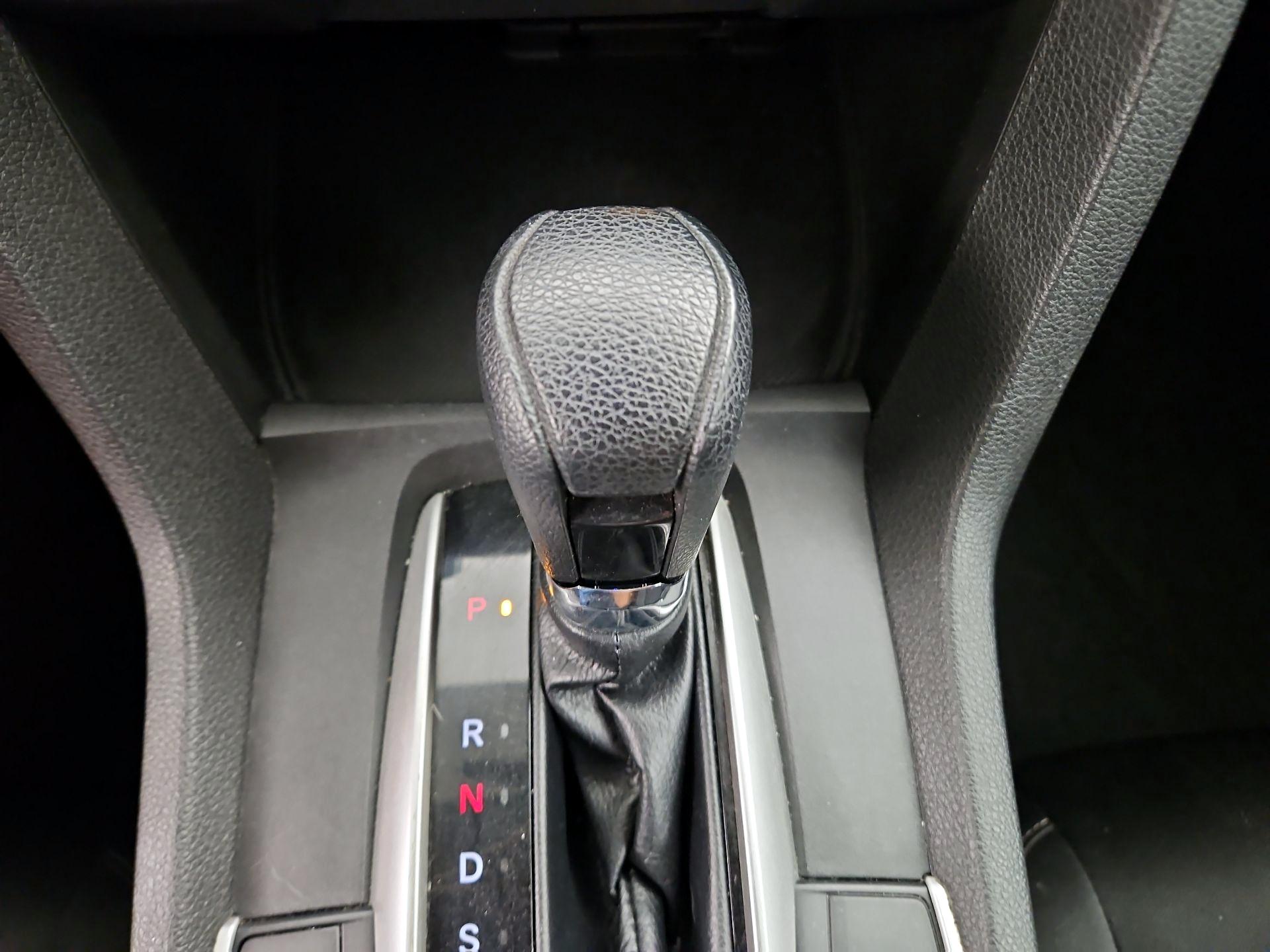 Thumbnail: 2020 Honda Civic - 17