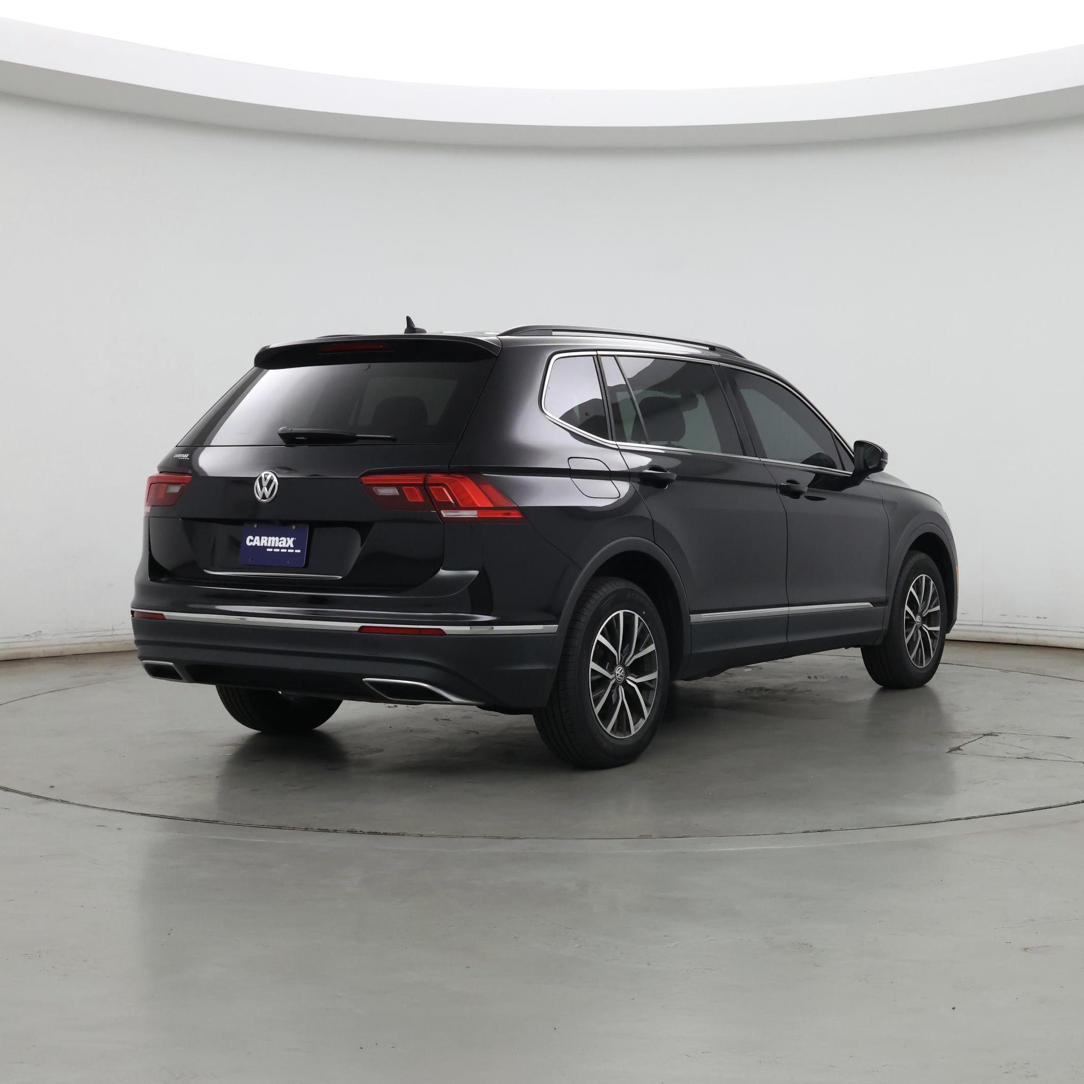 Thumbnail: 2020 Volkswagen Tiguan - 8