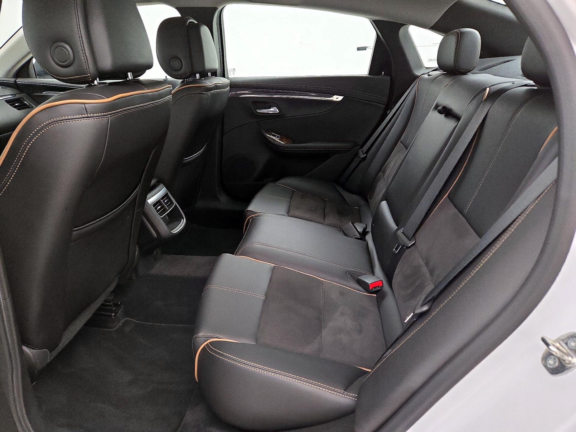 Thumbnail: 2014 Chevrolet Impala - 19