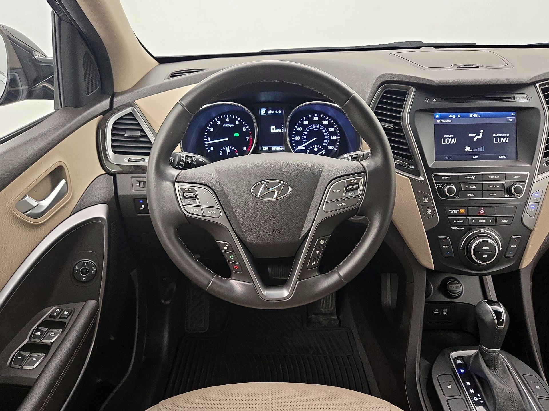 Thumbnail: 2017 Hyundai Santa Fe - 10