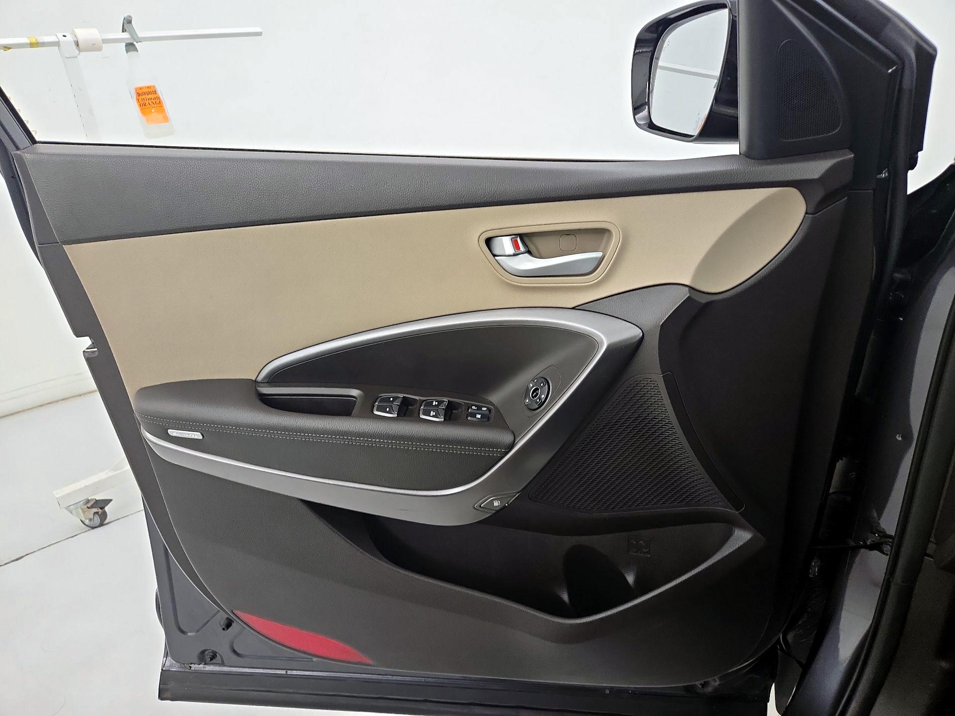 Thumbnail: 2017 Hyundai Santa Fe - 12