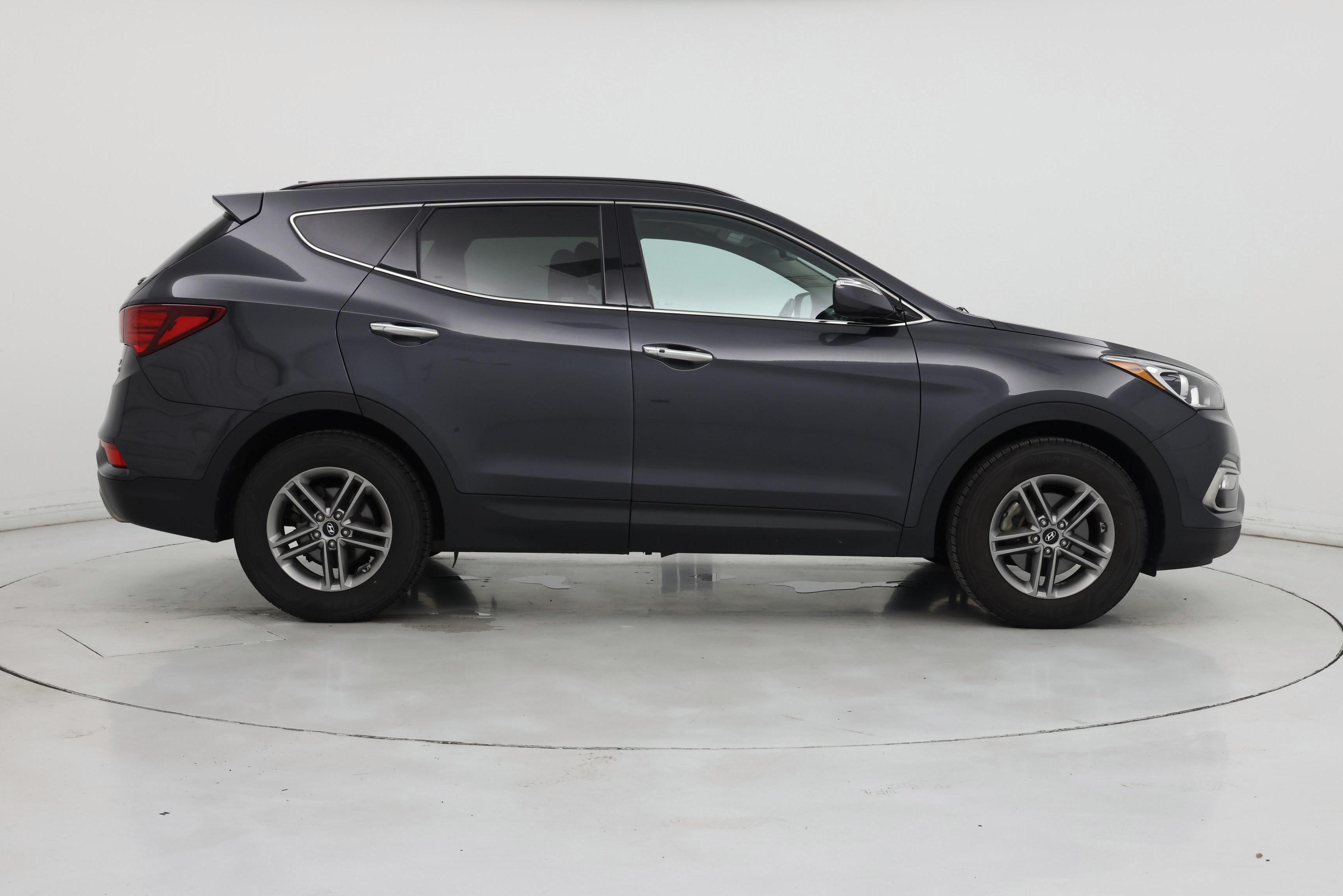 Thumbnail: 2017 Hyundai Santa Fe - 7