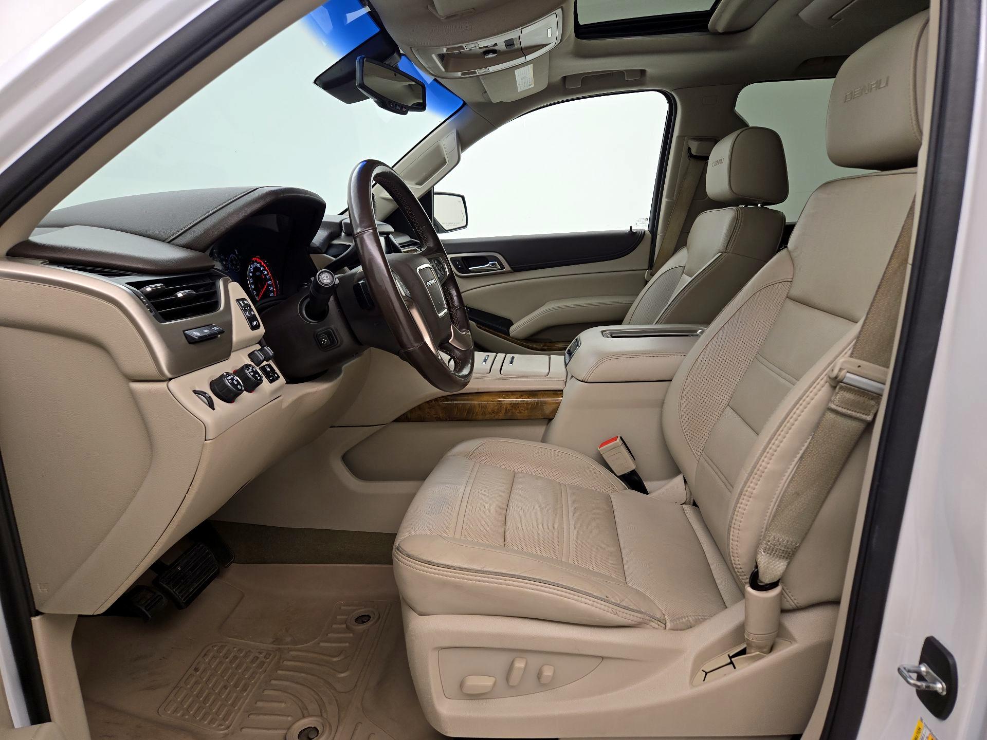 Thumbnail: 2016 GMC Yukon - 11