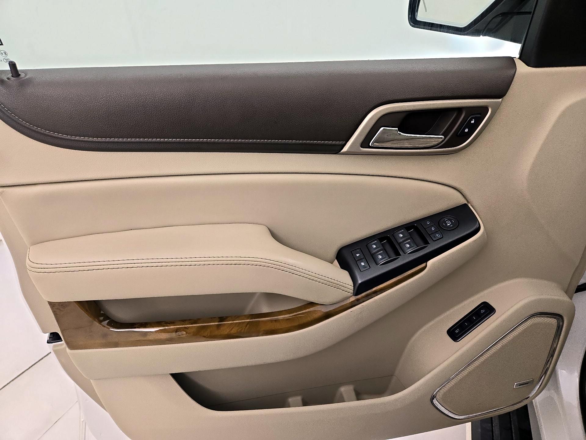 Thumbnail: 2016 GMC Yukon - 12