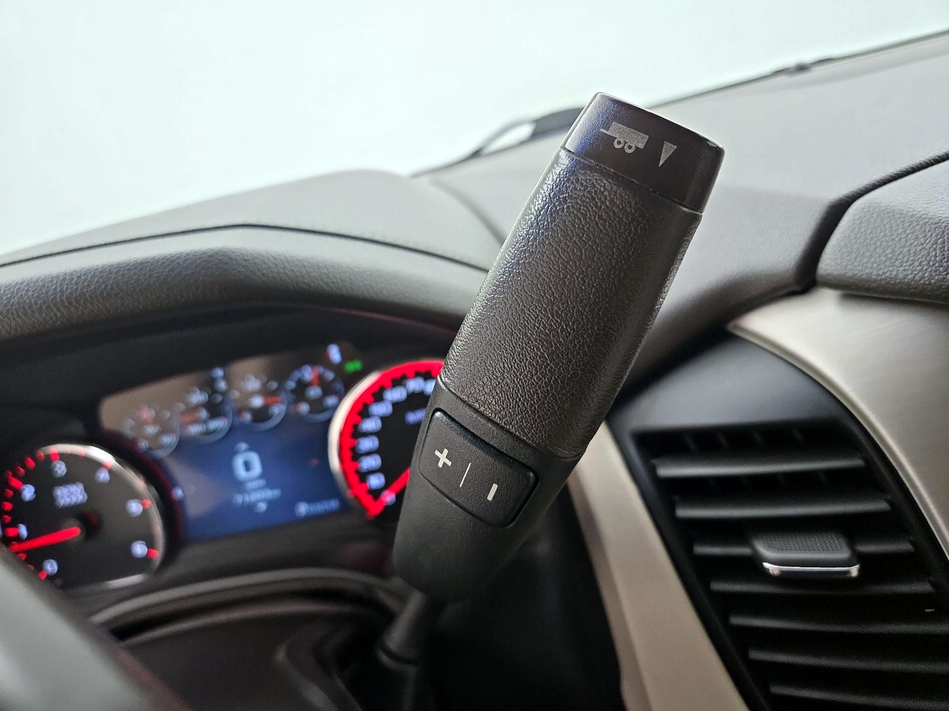 Thumbnail: 2016 GMC Yukon - 18