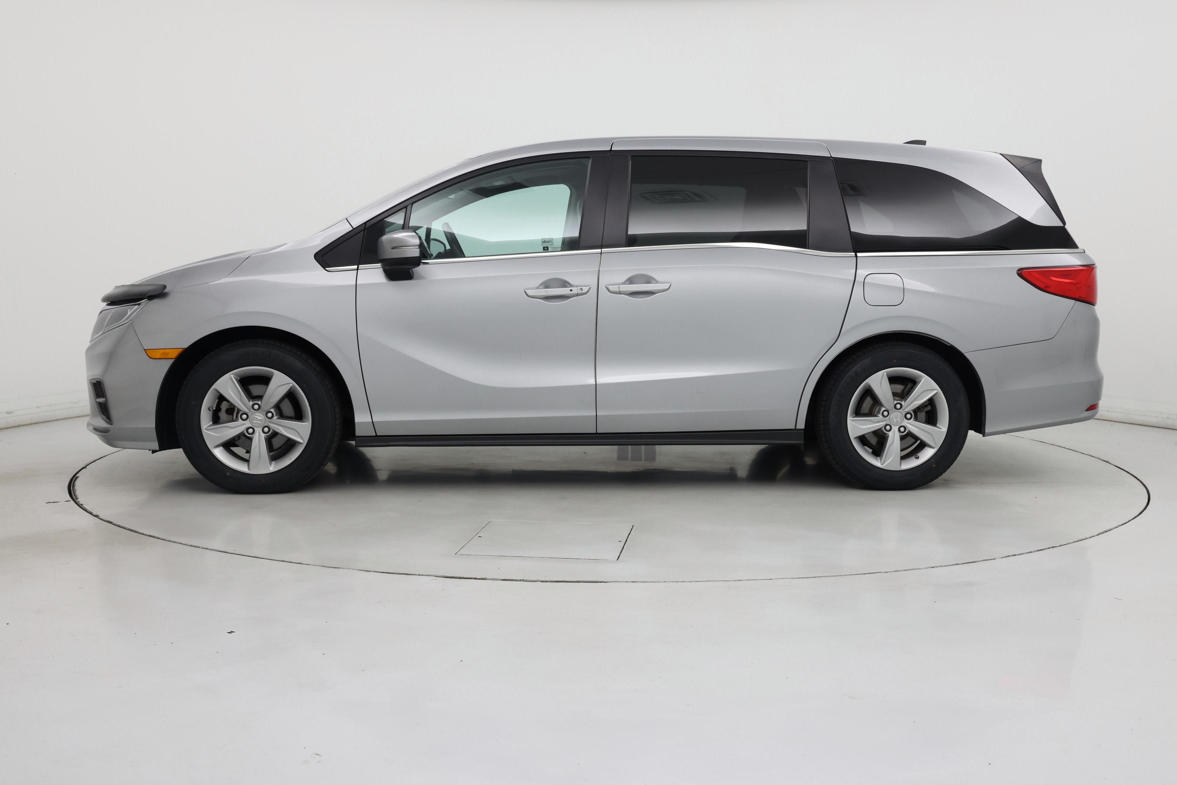 Thumbnail: 2018 Honda Odyssey - 3