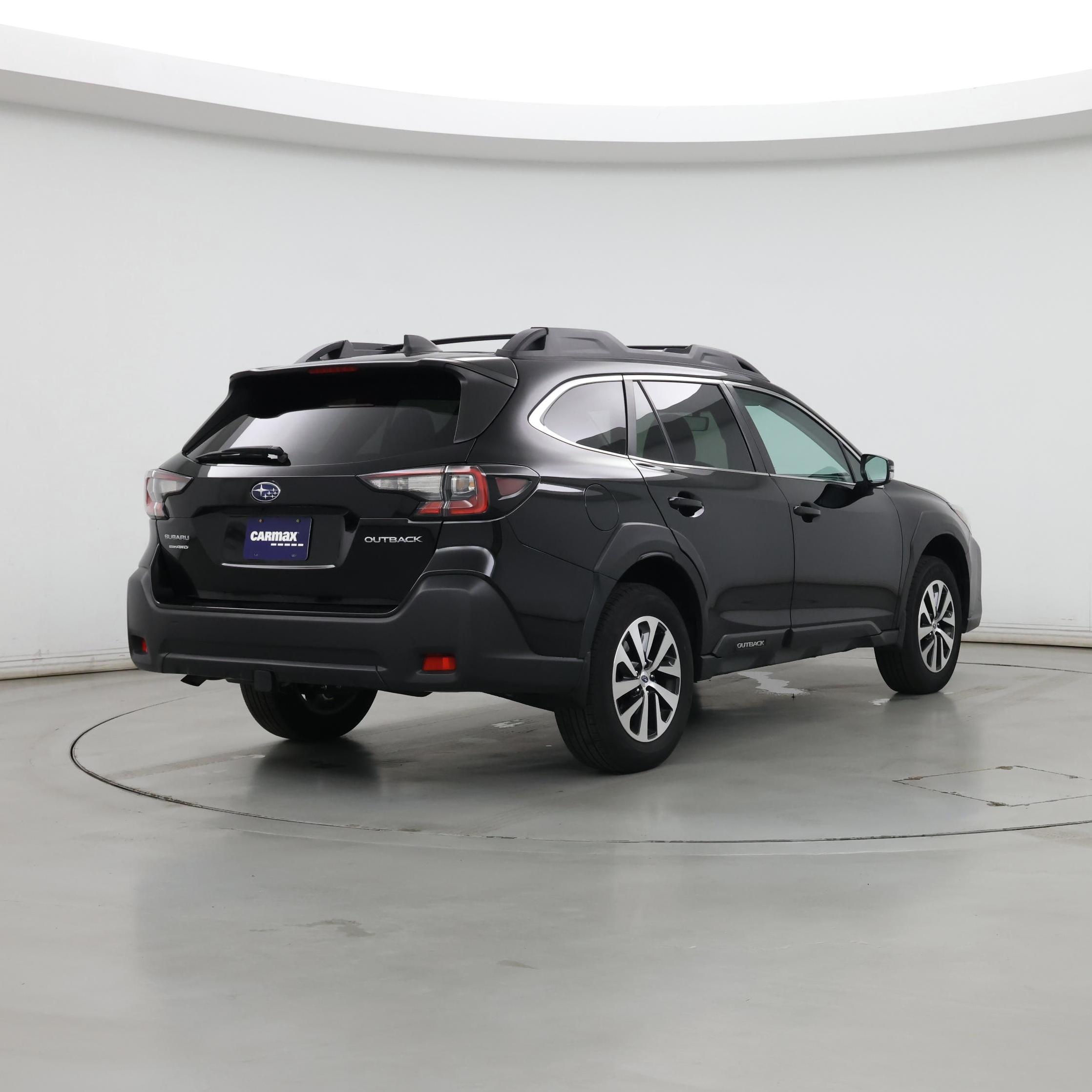 Thumbnail: 2023 Subaru Outback - 8