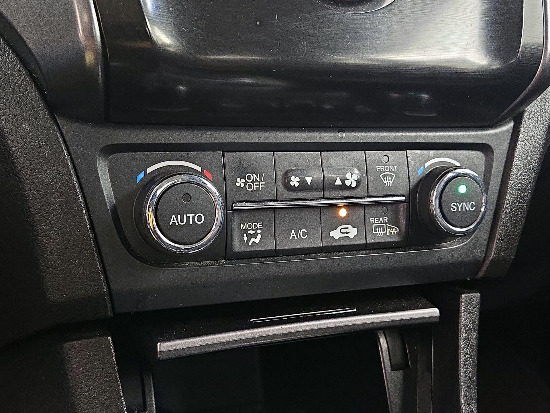 Thumbnail: 2013 Acura ILX - 16