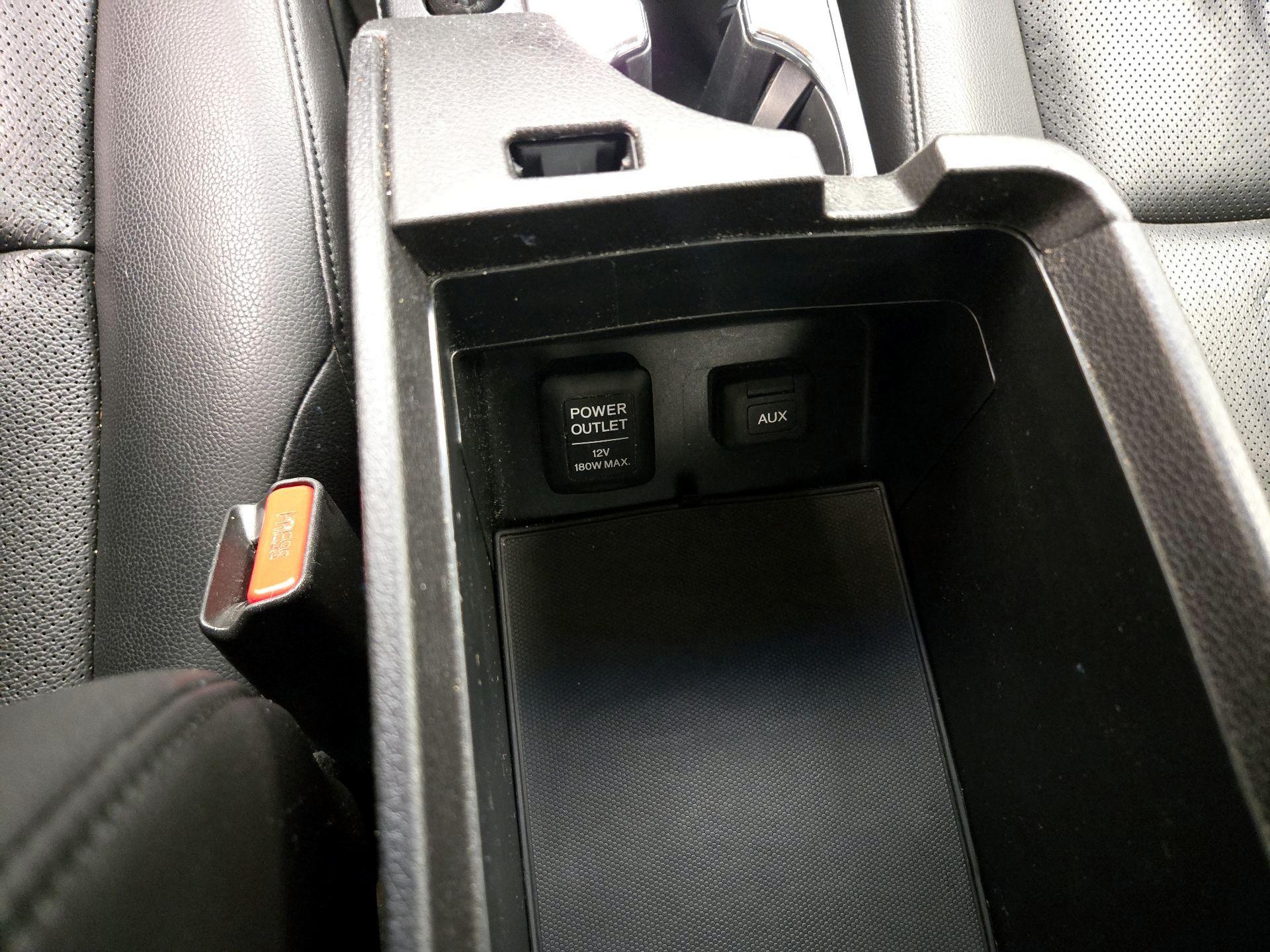 Thumbnail: 2013 Acura ILX - 18