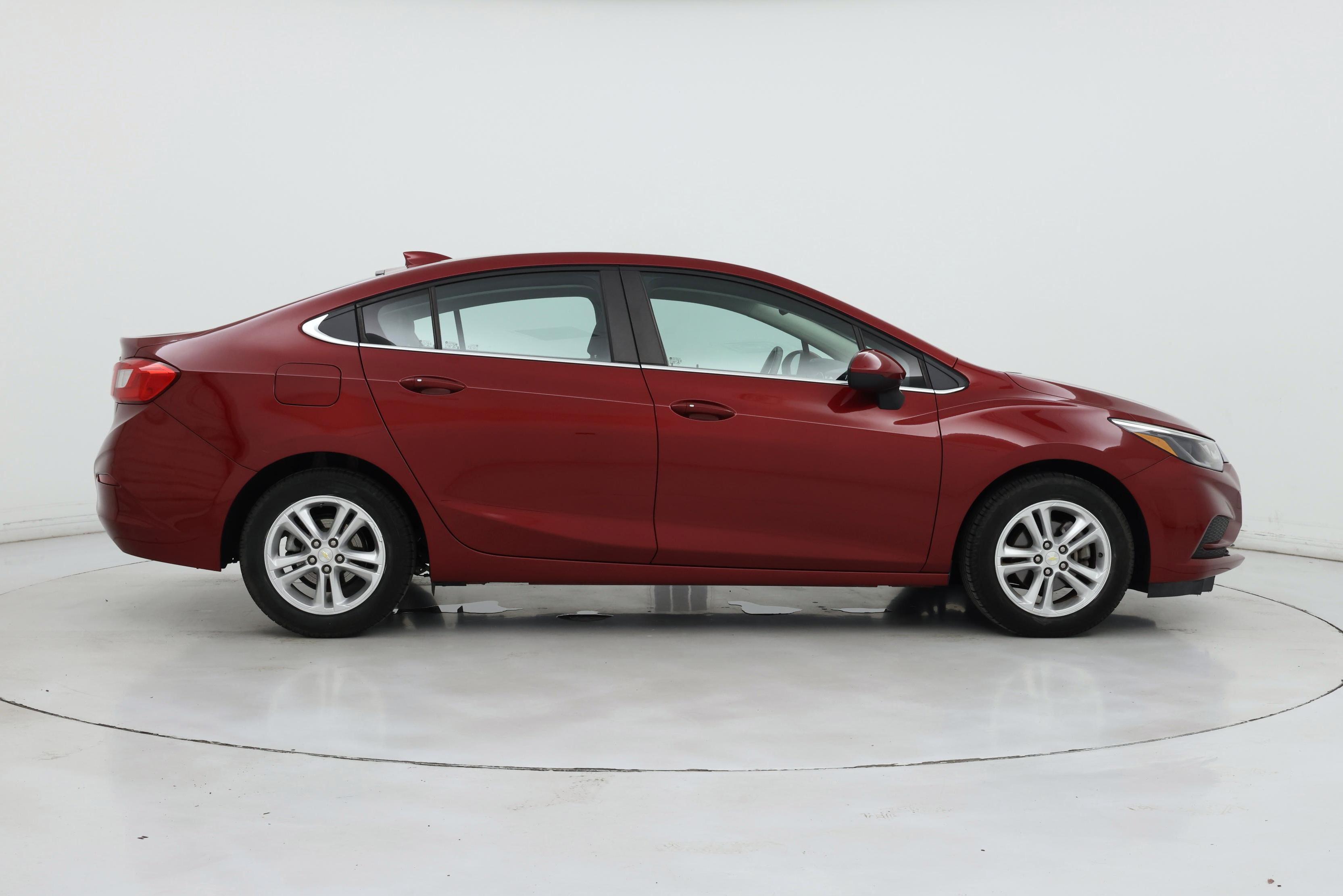 Thumbnail: 2018 Chevrolet Cruze - 7