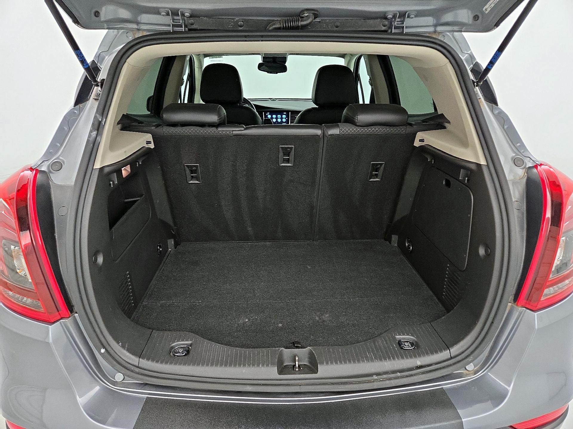Thumbnail: 2019 Buick Encore - 20
