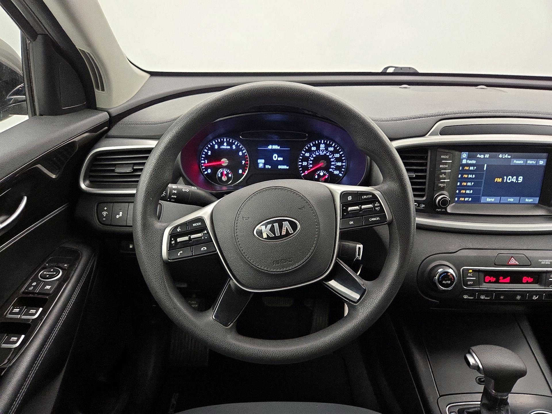 Thumbnail: 2019 Kia Sorento - 10