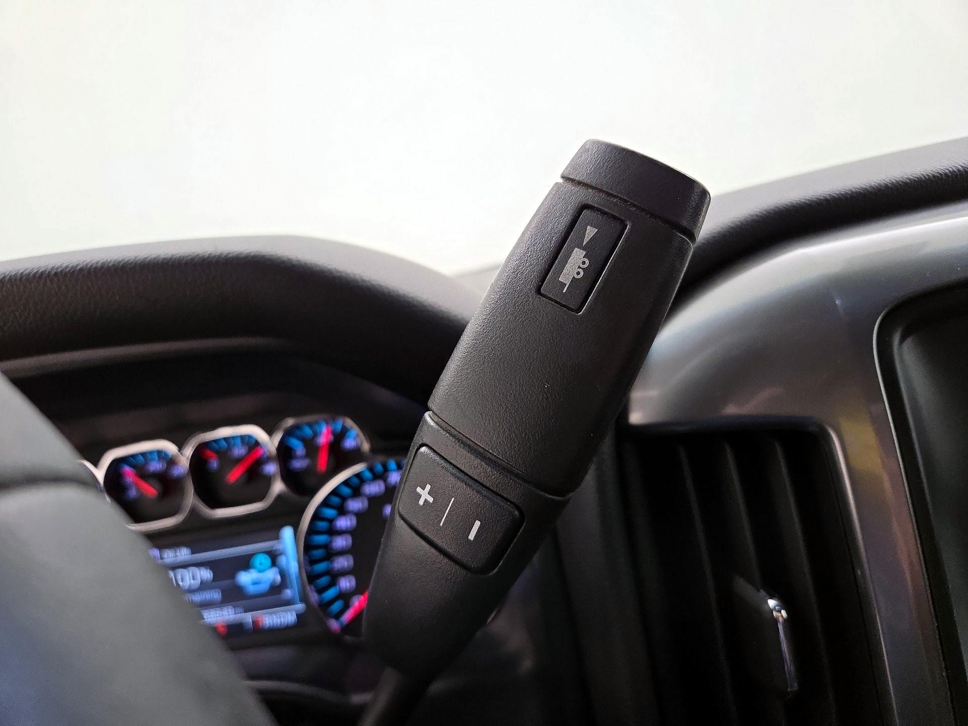 Thumbnail: 2015 Chevrolet Silverado 1500 - 17