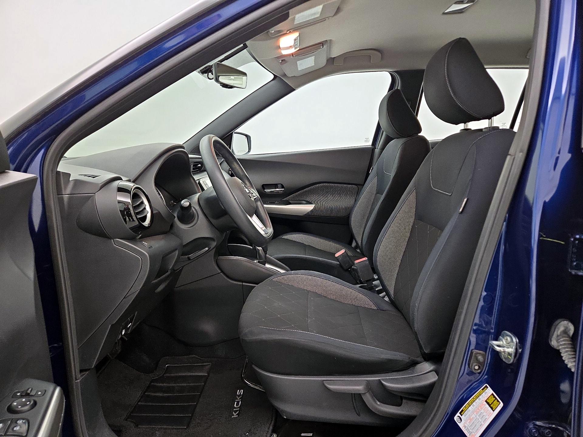 Thumbnail: 2018 Nissan Kicks - 11
