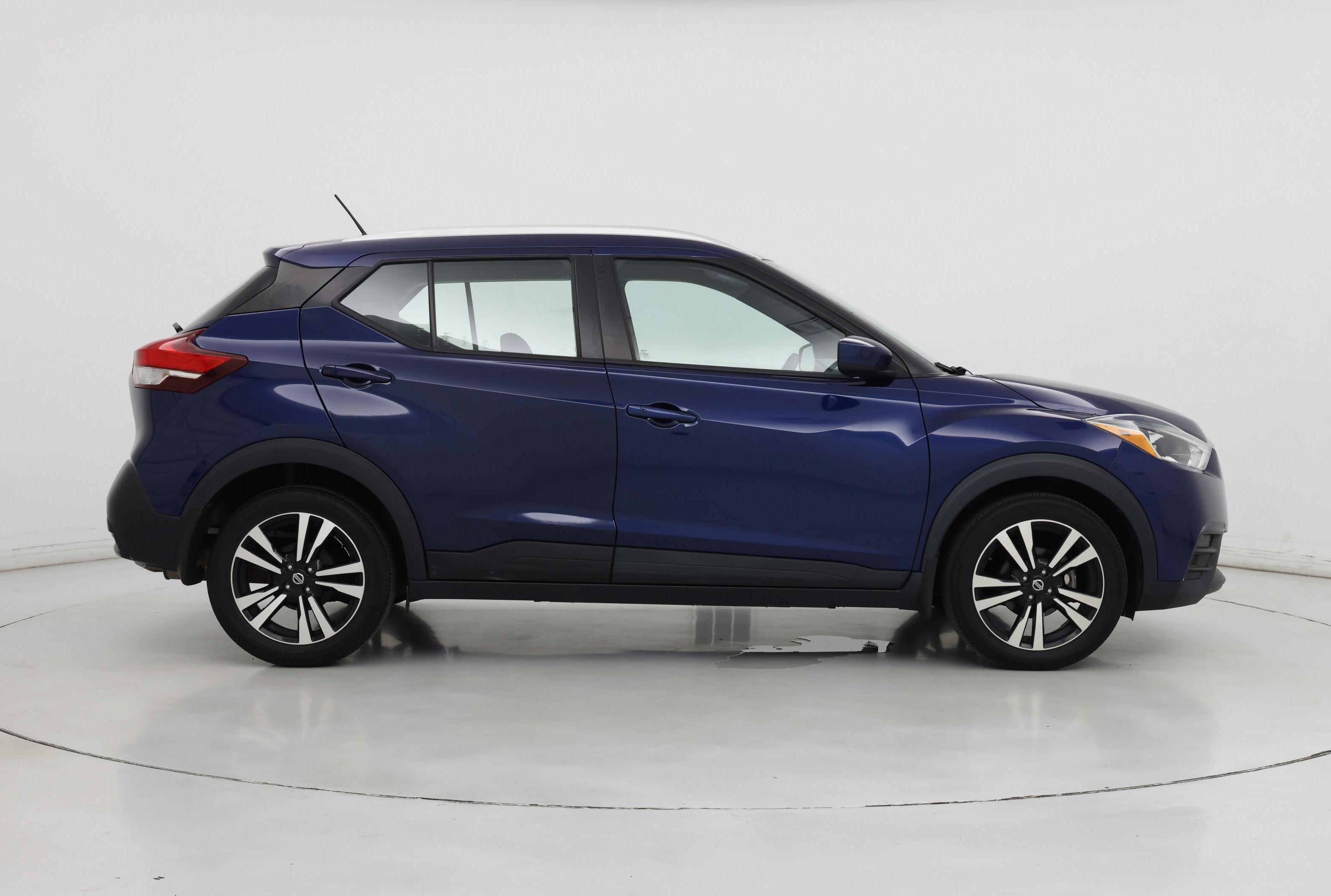 Thumbnail: 2018 Nissan Kicks - 7