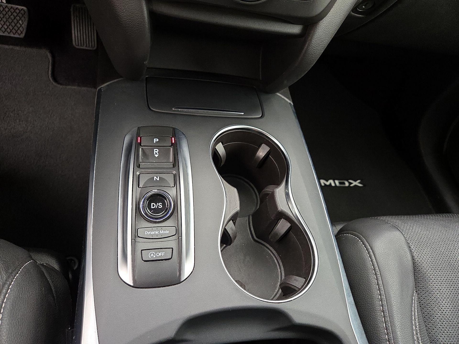 Thumbnail: 2020 Acura MDX - 18