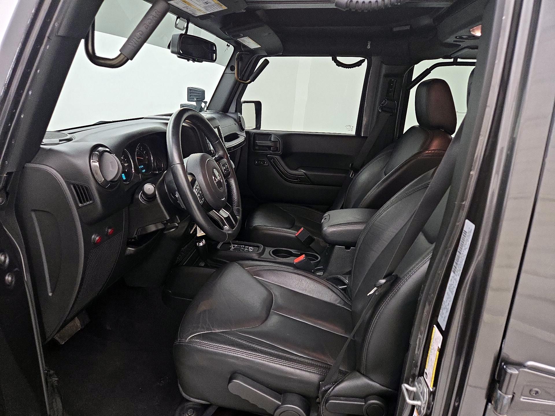 Thumbnail: 2017 Jeep Wrangler - 11