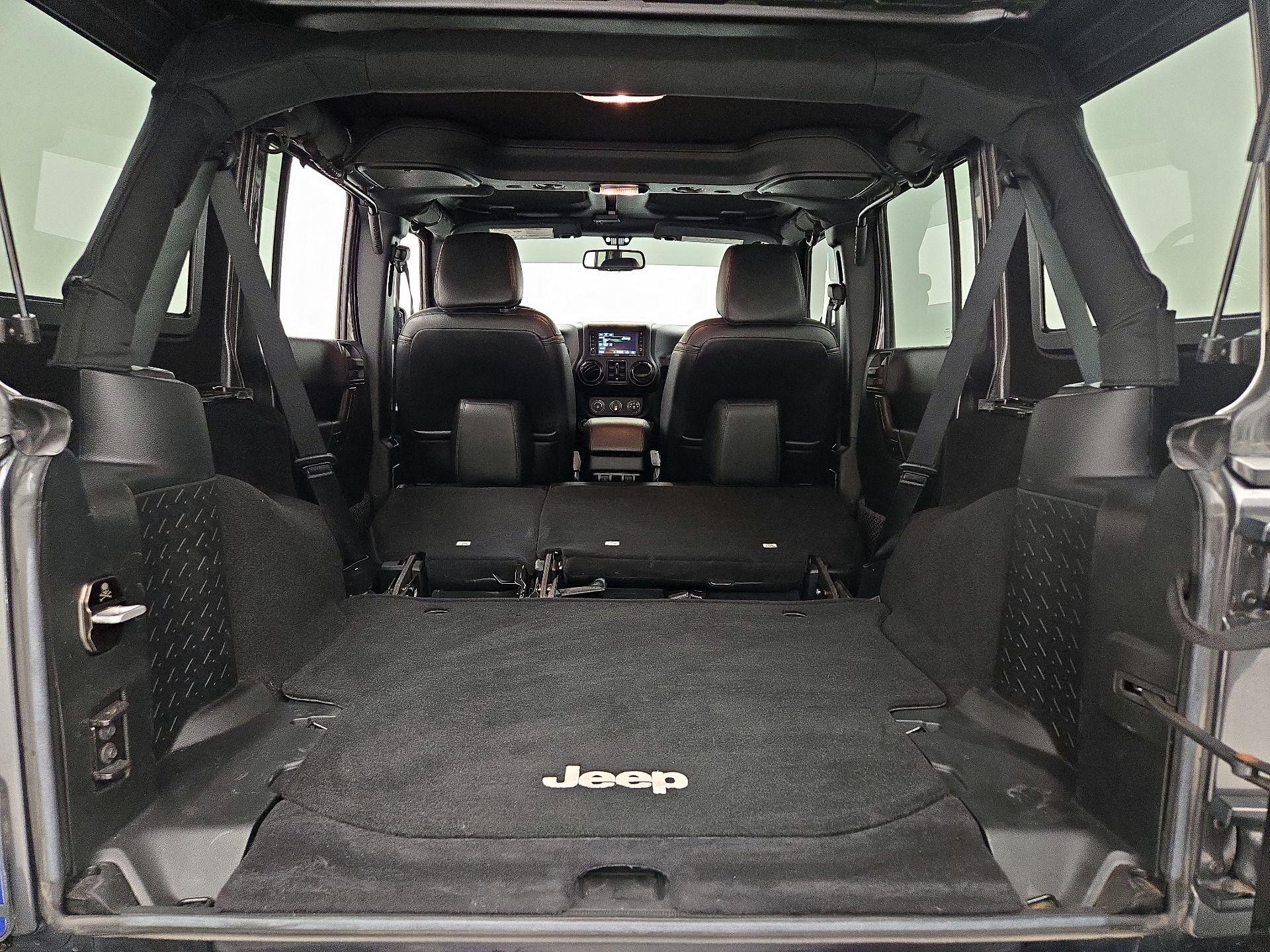 Thumbnail: 2017 Jeep Wrangler - 20