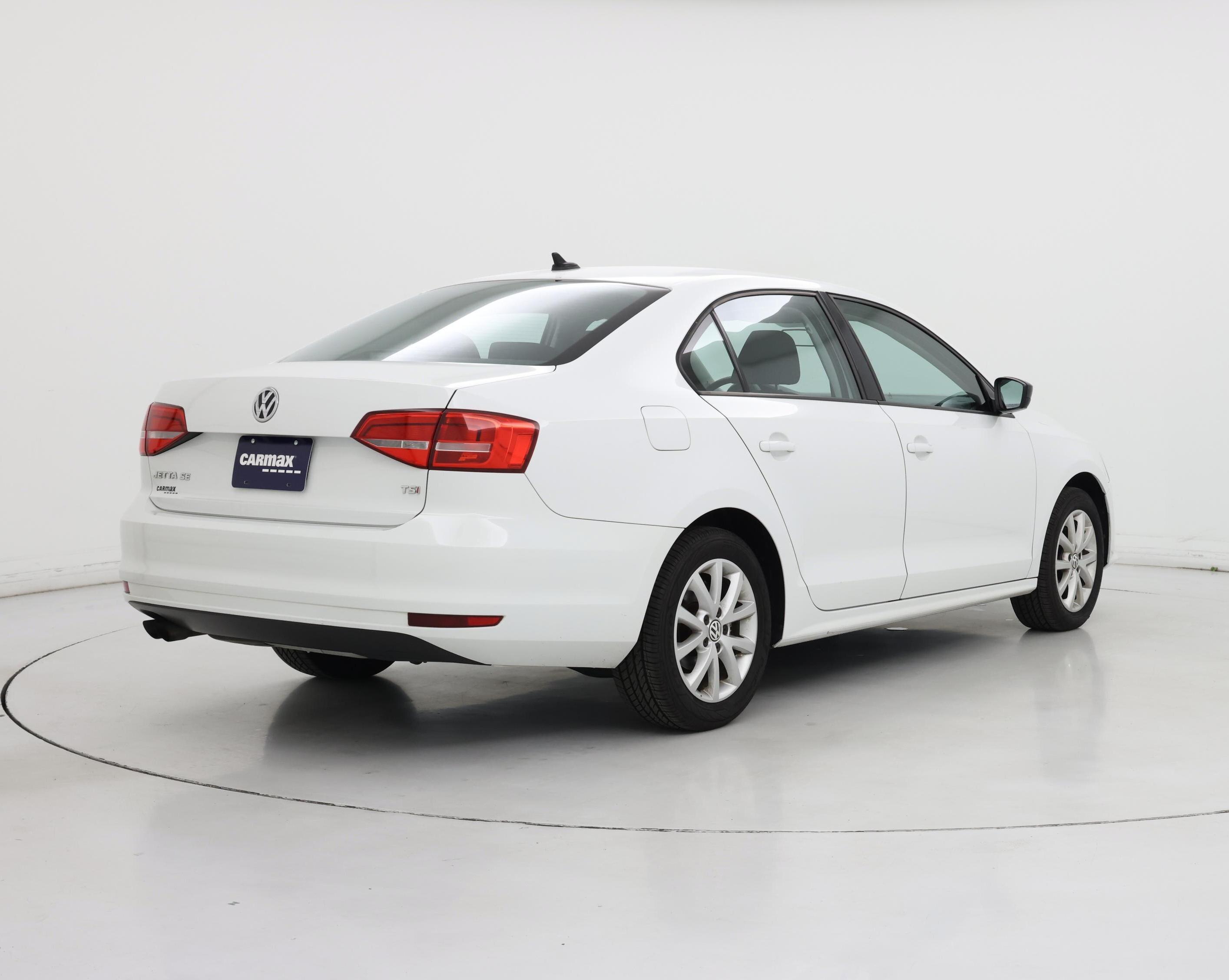 Thumbnail: 2015 Volkswagen Jetta - 8