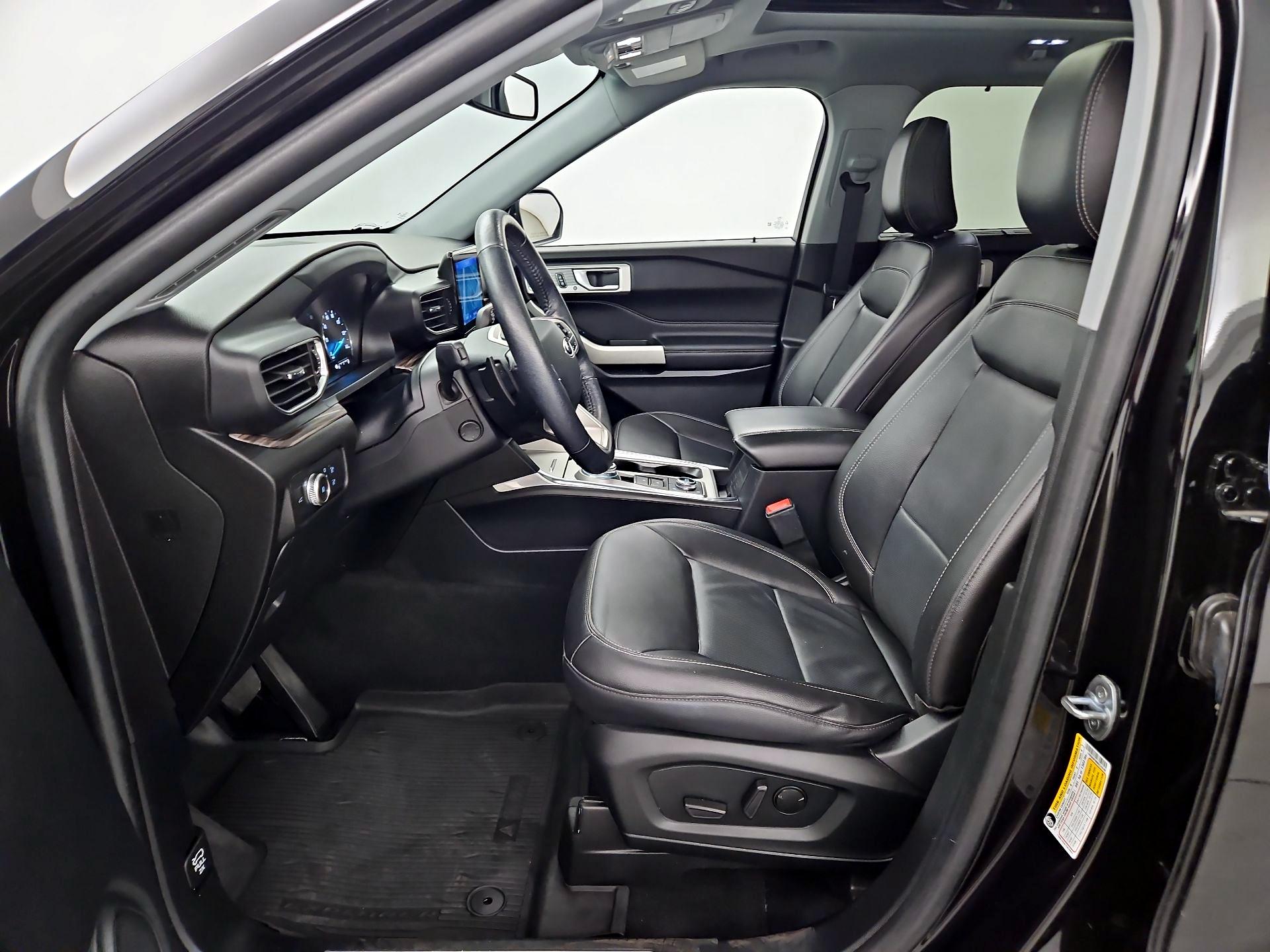 Thumbnail: 2021 Ford Explorer - 11
