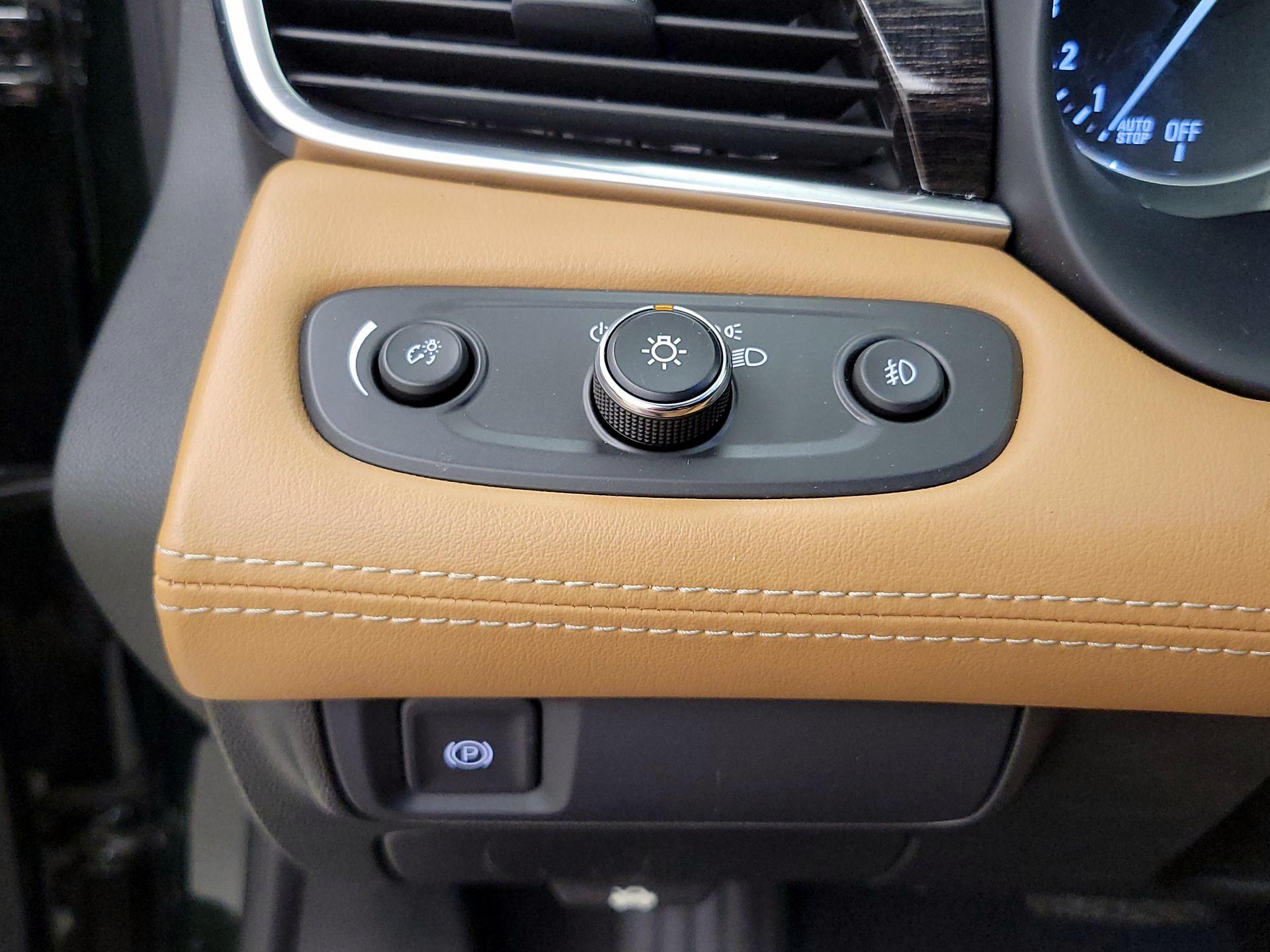 Thumbnail: 2017 Buick LaCrosse - 13