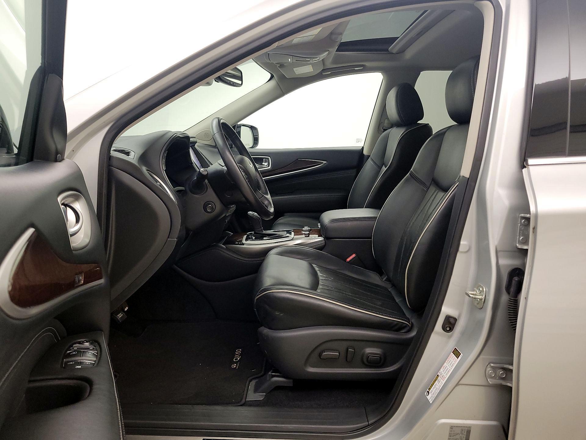 Thumbnail: 2019 INFINITI QX60 - 11