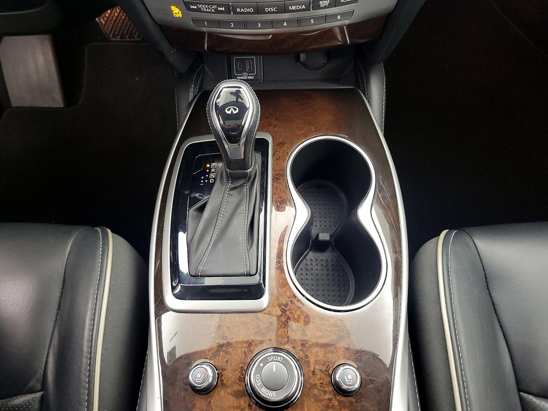 Thumbnail: 2019 INFINITI QX60 - 18