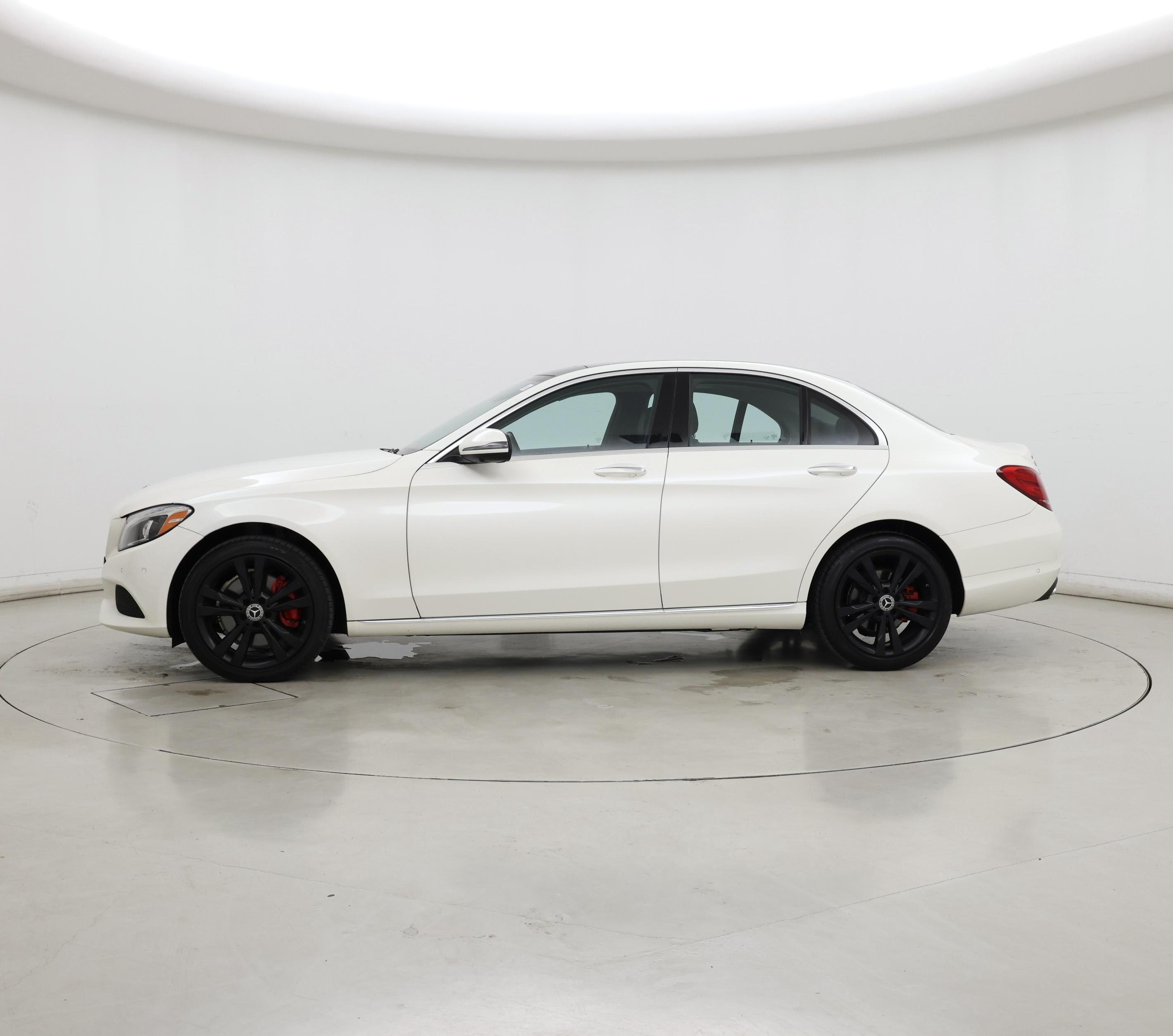 Thumbnail: 2017 Mercedes-Benz C-Class - 3
